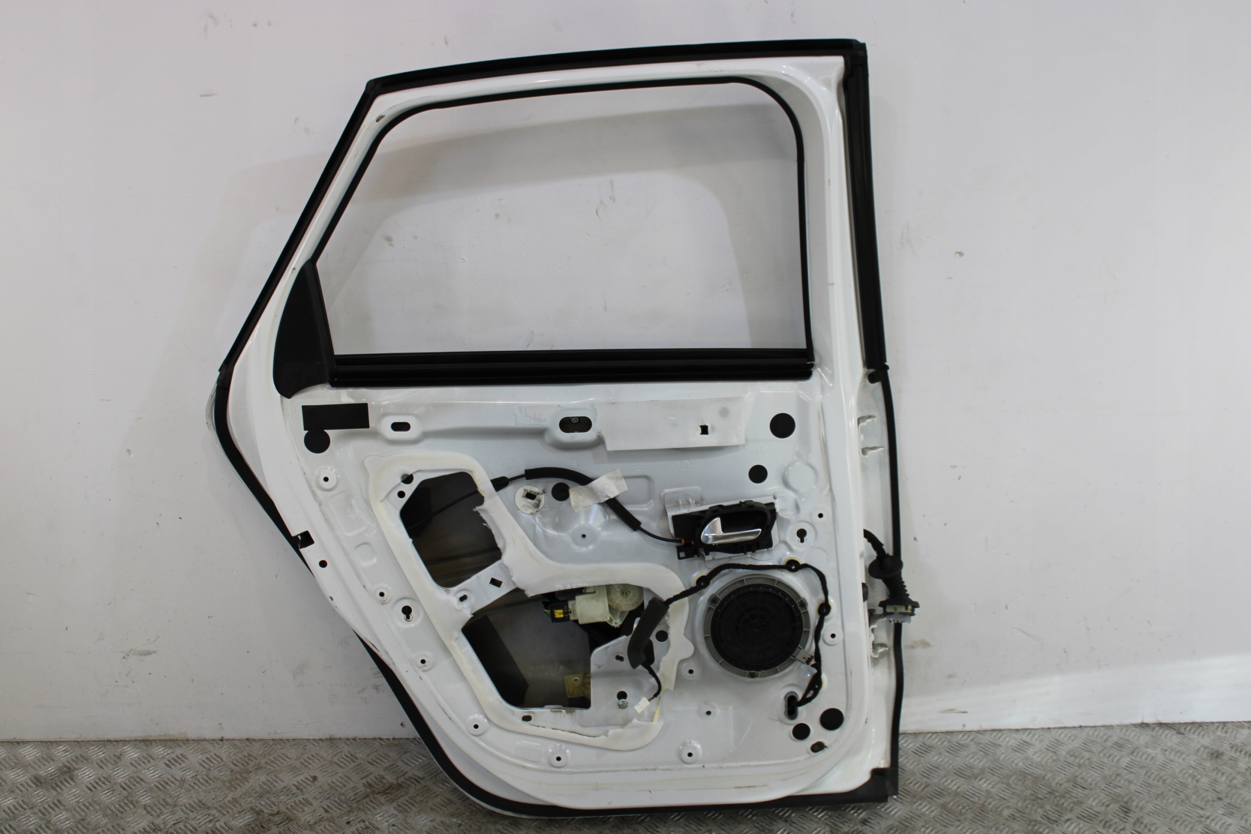 door left rear part left rear. CITROEN C4 SPACETOURER LIFT 2018