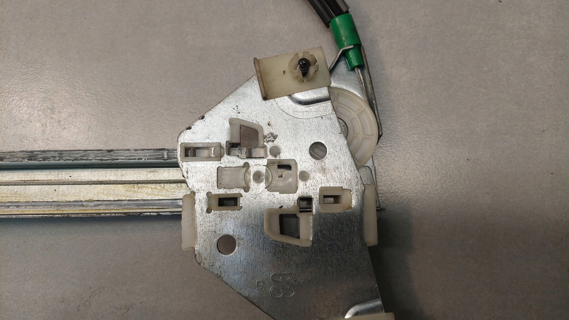 window regulator left rear part SPACE STAR 1.8 FL