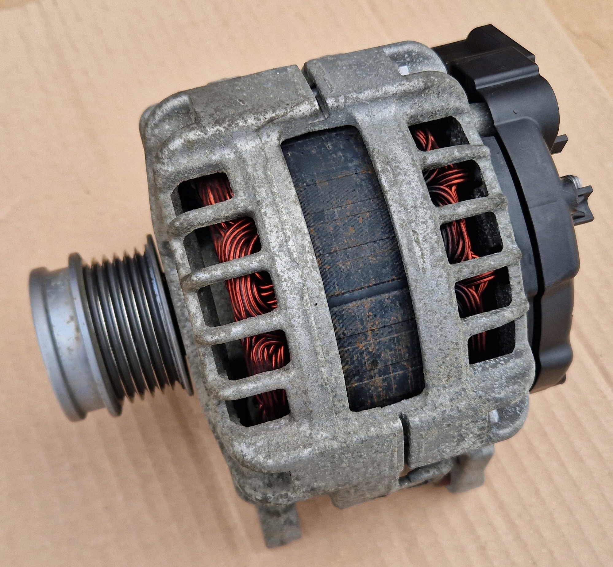 alternator 05E903026L VW SKODA as new original