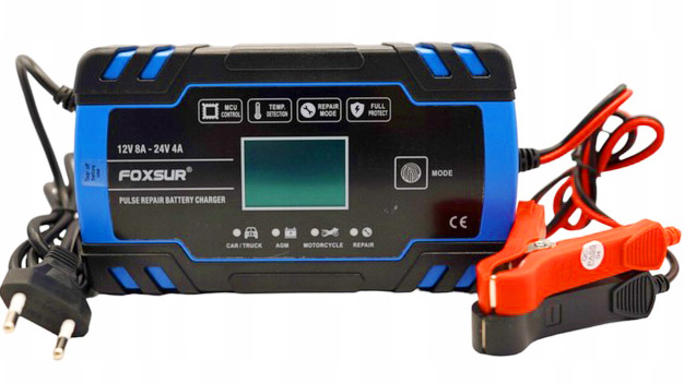 Prostownik ładowarka do akumulatora LCD 12V 8A Stan opakowania oryginalne