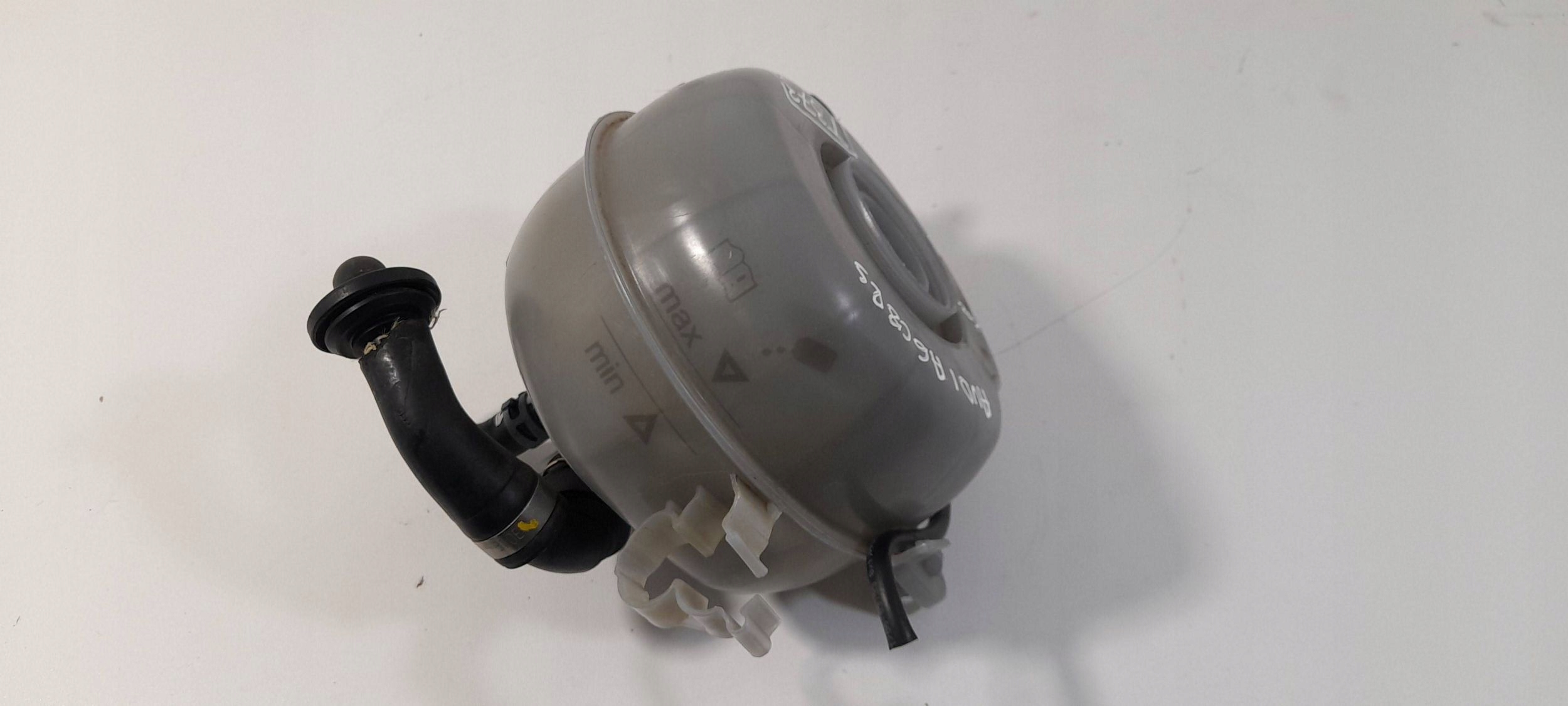 Audi RS6 A6 C8 Réservoir eau 4K0121403 (T373)