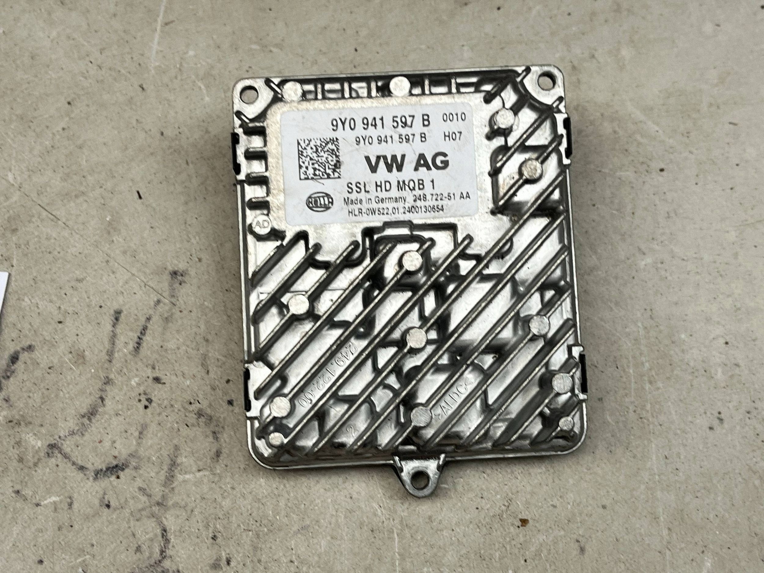 control unit LED REFLEKTORA PORSCHE TAYCAN 9J1 9Y0941597B @M