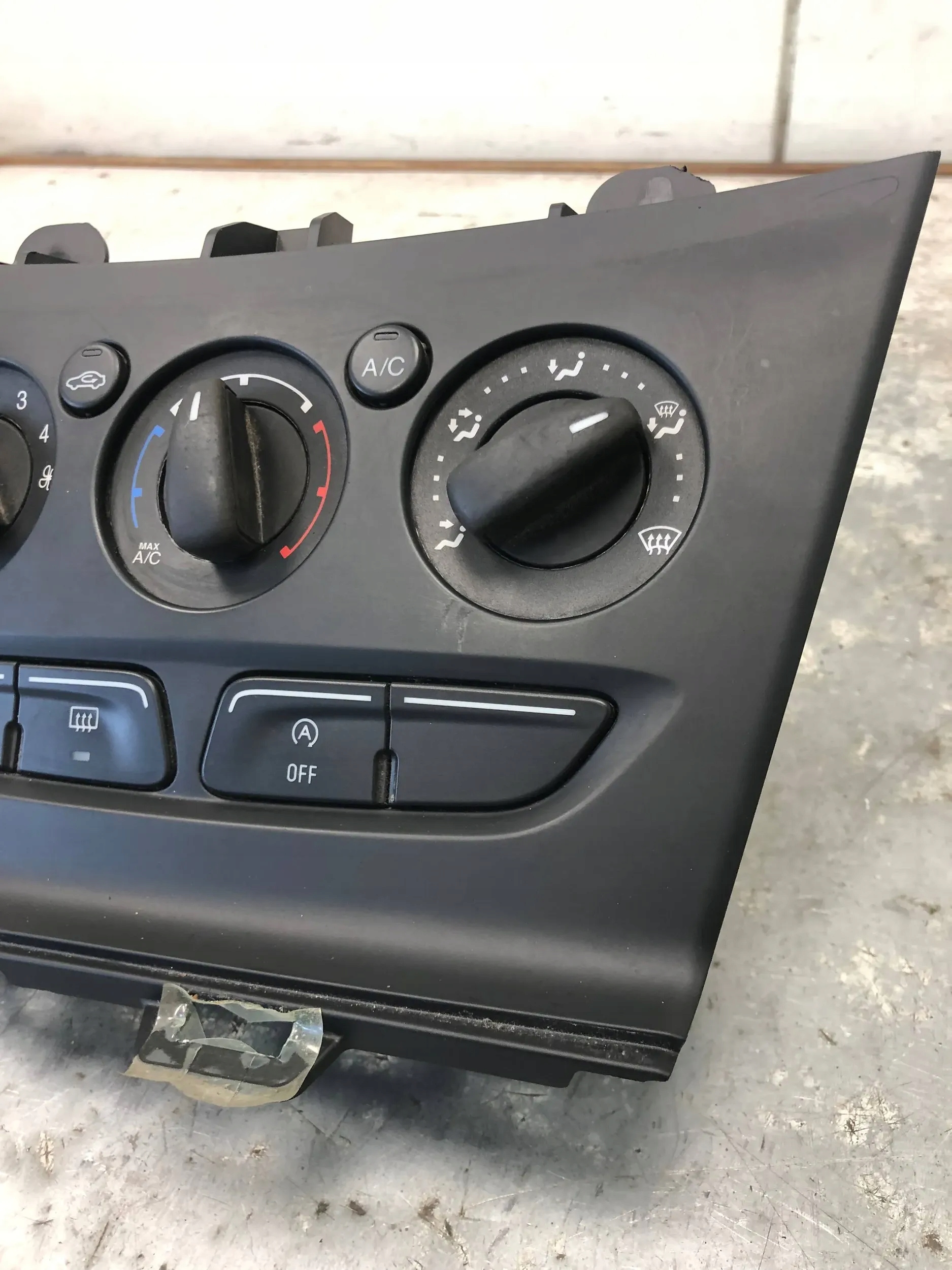 Unite commande clima FORD FOCUS MK3 CJ5T-19980-AK