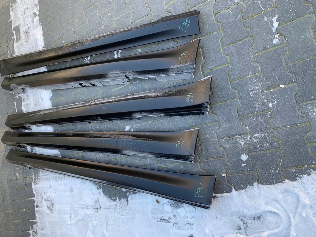 BMW M3 F80 M-POWER sedan moulding threshold left