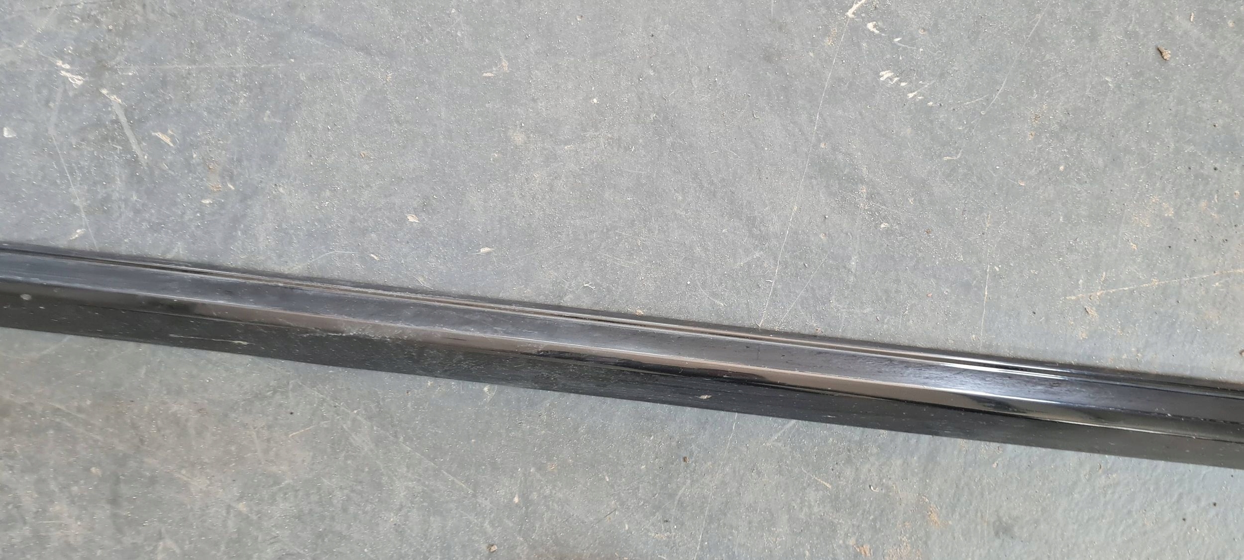 A4 B9 8W LIFT S4 moulding threshold cap left 8W0853931A SLINE