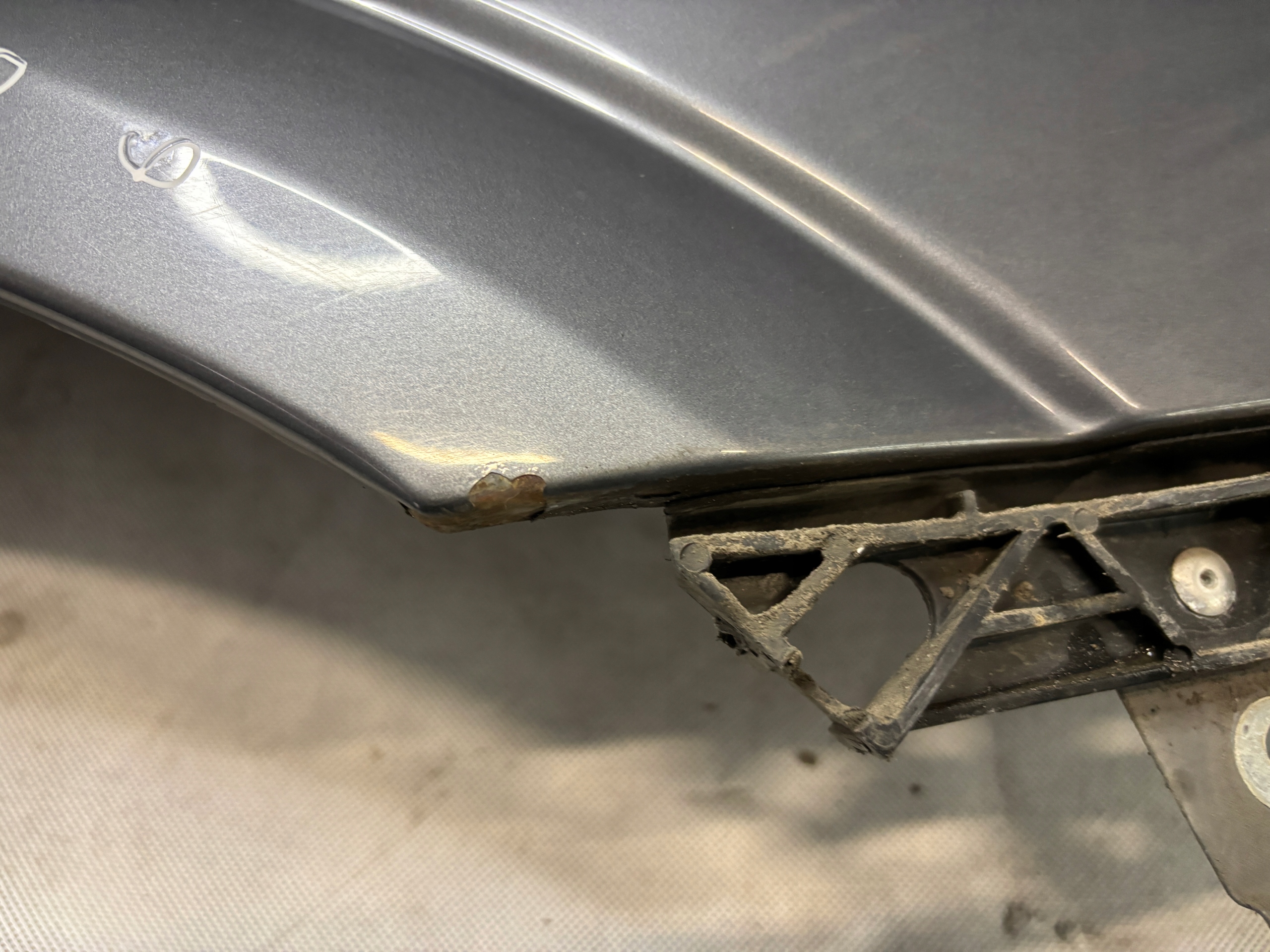 fender right front Opel Vectra C k: Z155