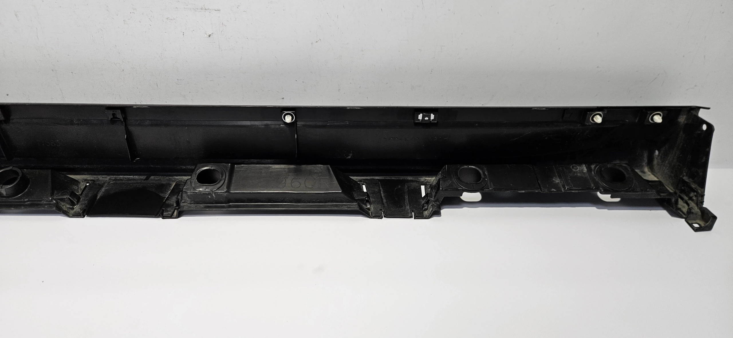moulding threshold threshold right LEXUS LBX 23- original 75850-52110