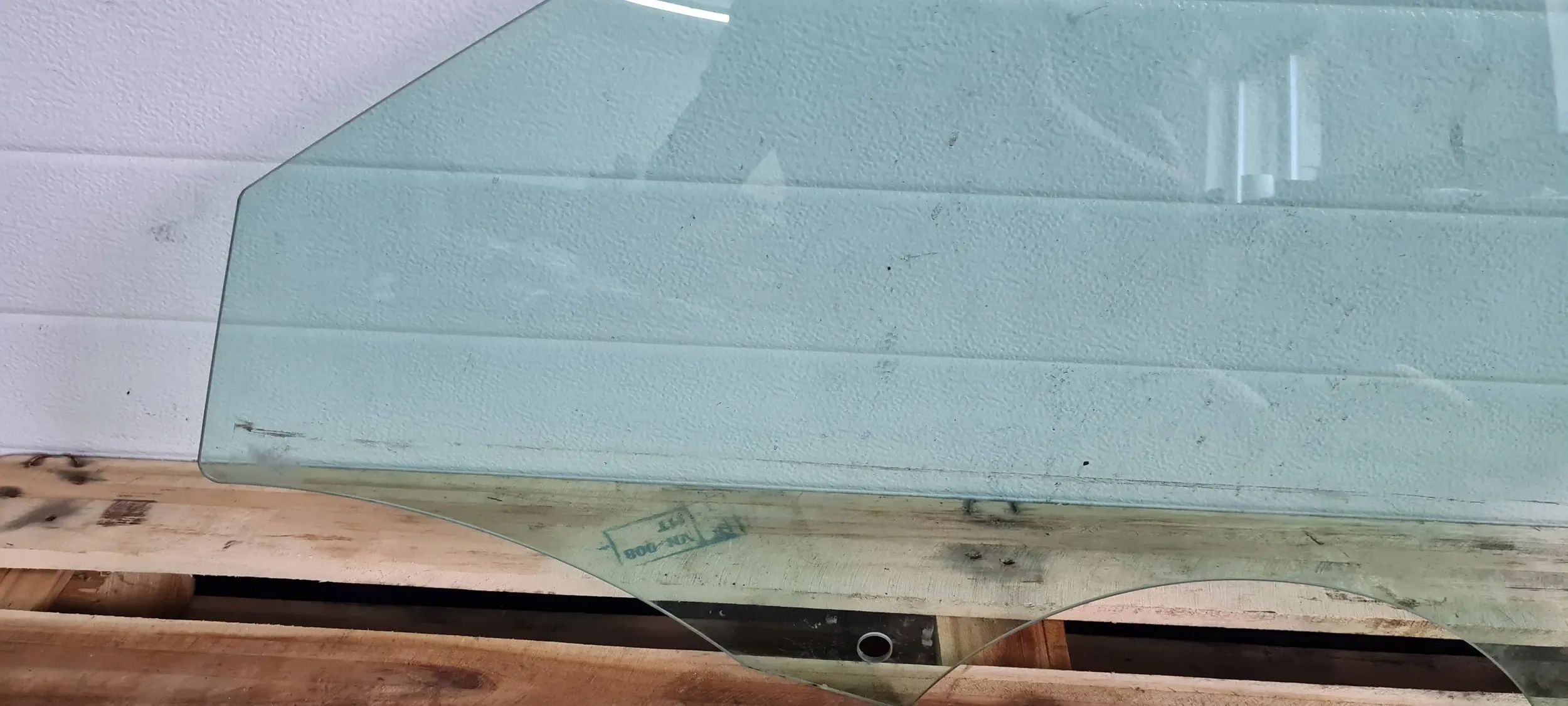 S3 8V sedan A3 window door left left front AS2 14R 8V5845201