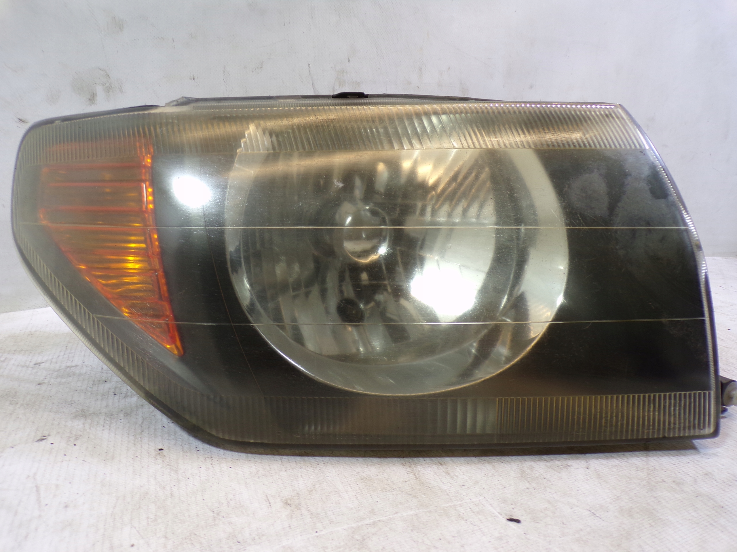 light front front right MITSUBISHI PININ (K1)