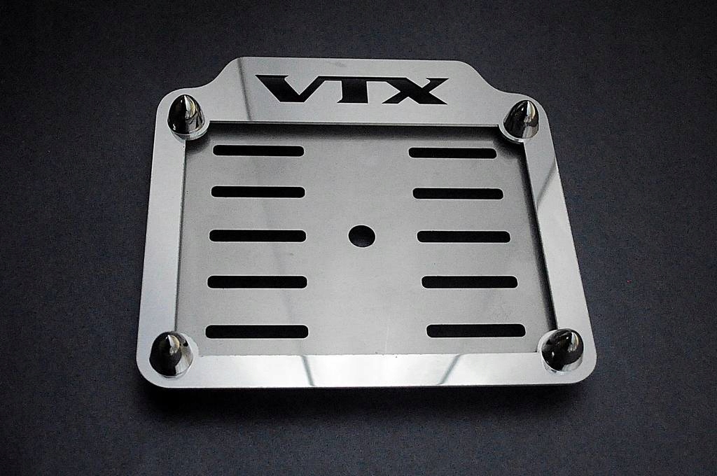 Рамка номерного знака - Honda VTX крепление