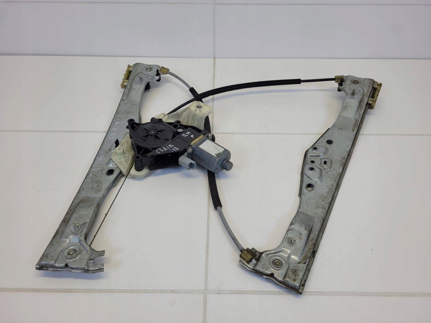 window regulator electrical front right side Citroen C3 Aircross 2019