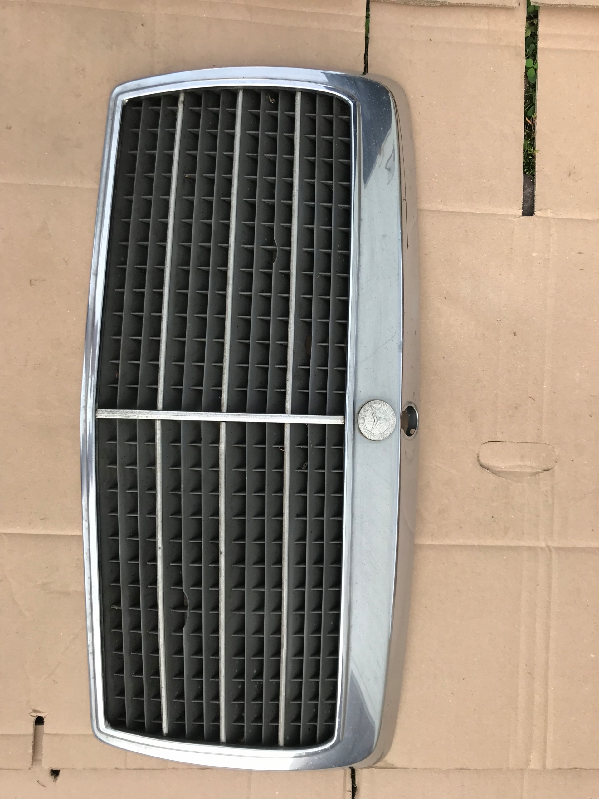 Grill Mercedes w124 za 250 zł z Krosno Odrzańskie Allegro.pl