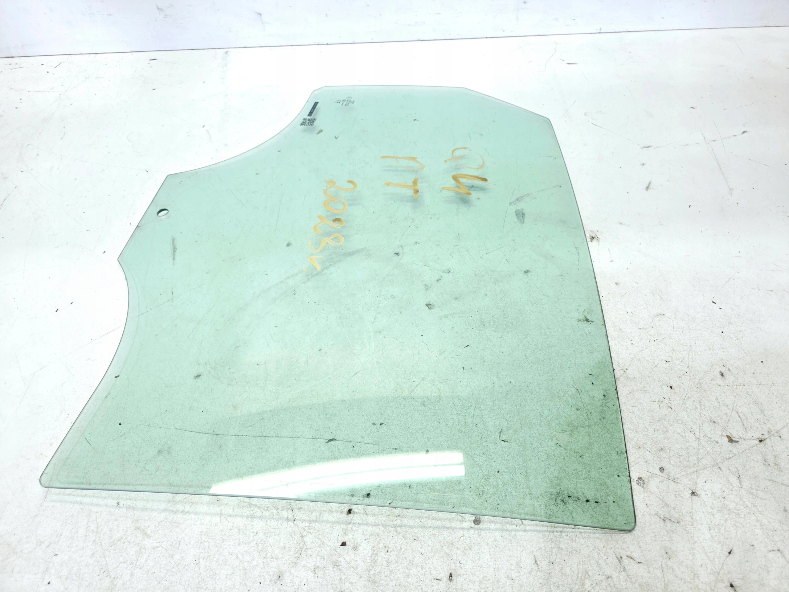window side door rear part front AUDI Q4 E-TRON 89E845026B 2023