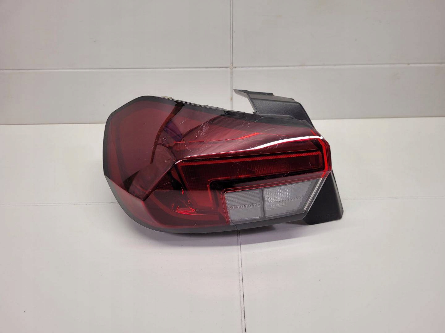 light rear left side Opel Corsa F 2020 9829317380