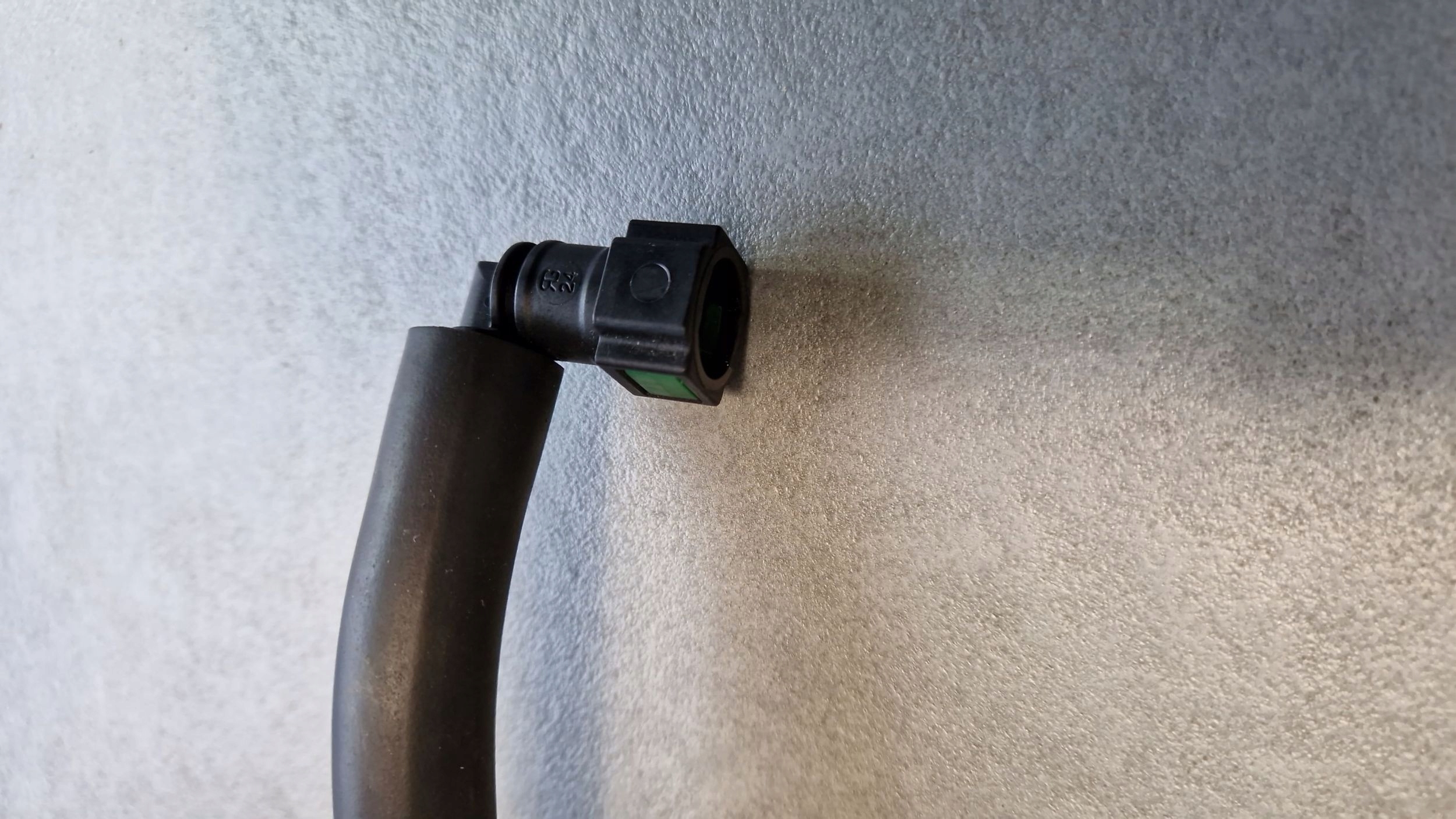 Ford Mondeo MK4 IV Schlauch servo 9G912420BJA