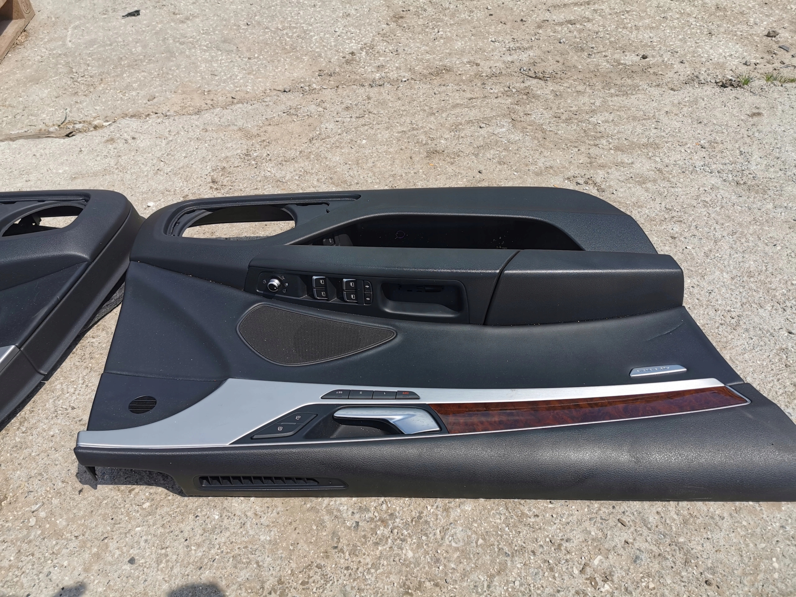 AUDI A8 D4 4H upholstery door side