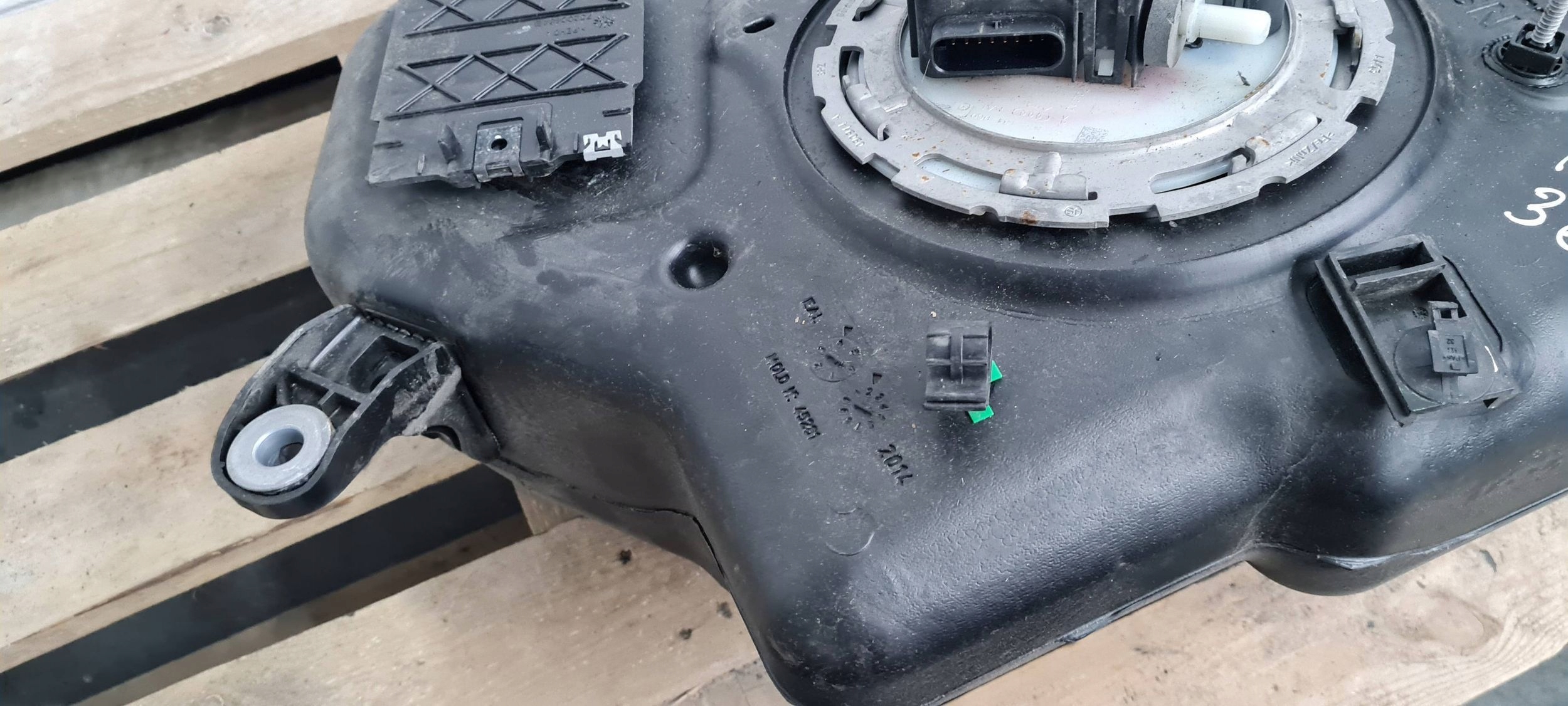 A6 C7 4G serbatoio LIQUIDO ADBLUE 2.0 TDI 4G0131877F