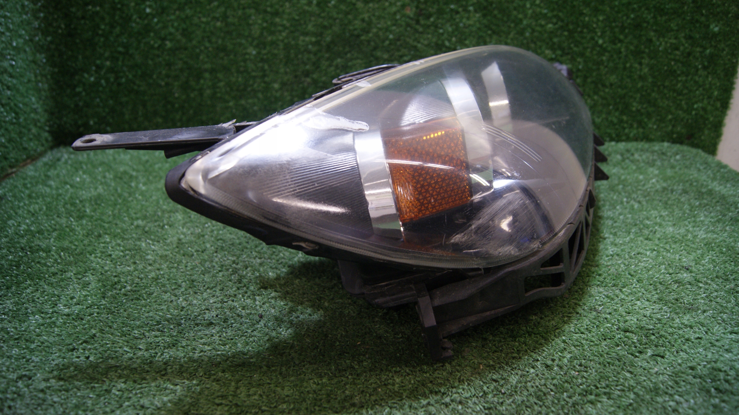 light right front MAZDA 3 Hatchback 5D