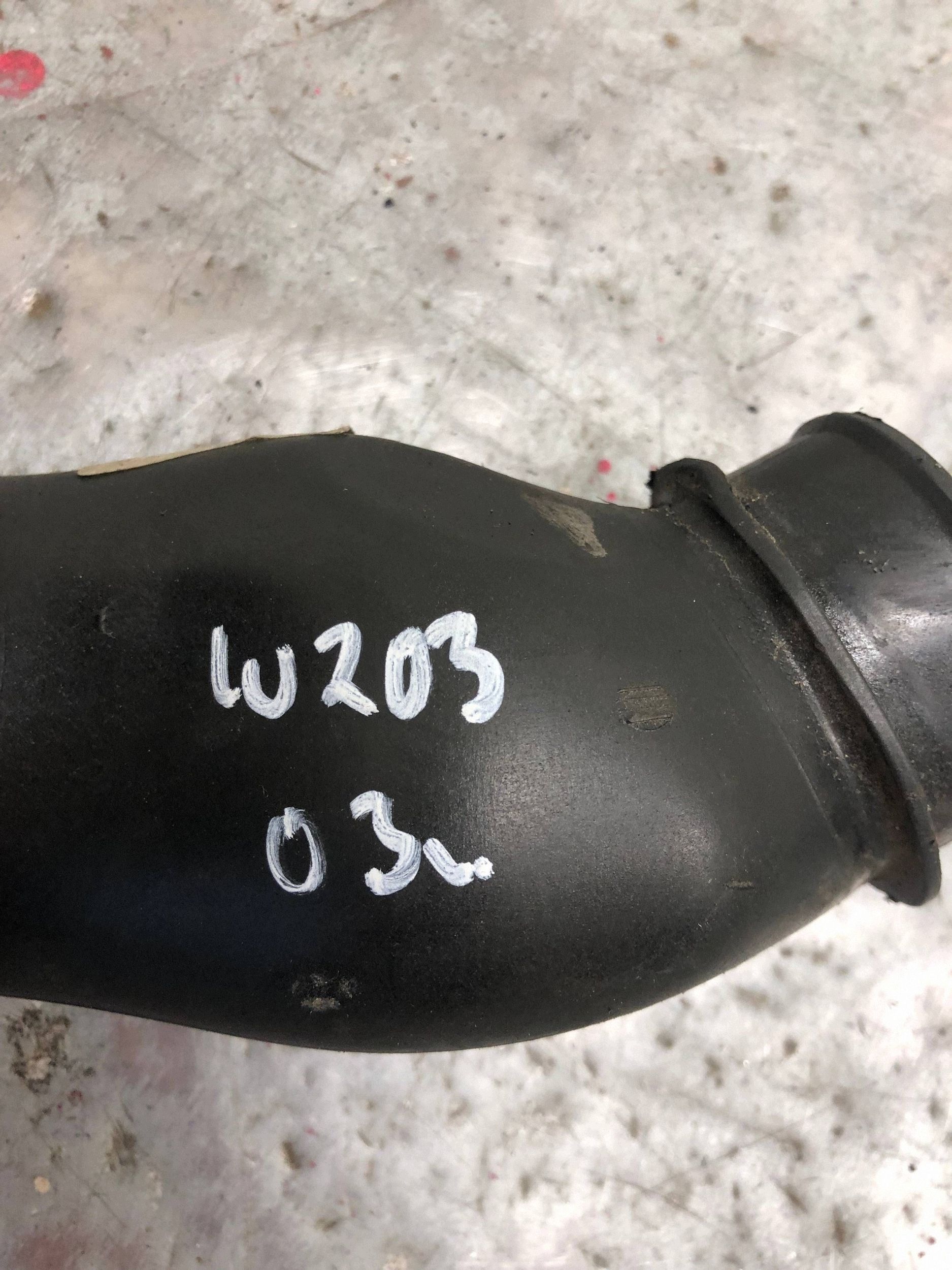 pipe air hose MERCEDES W203 A2710901437