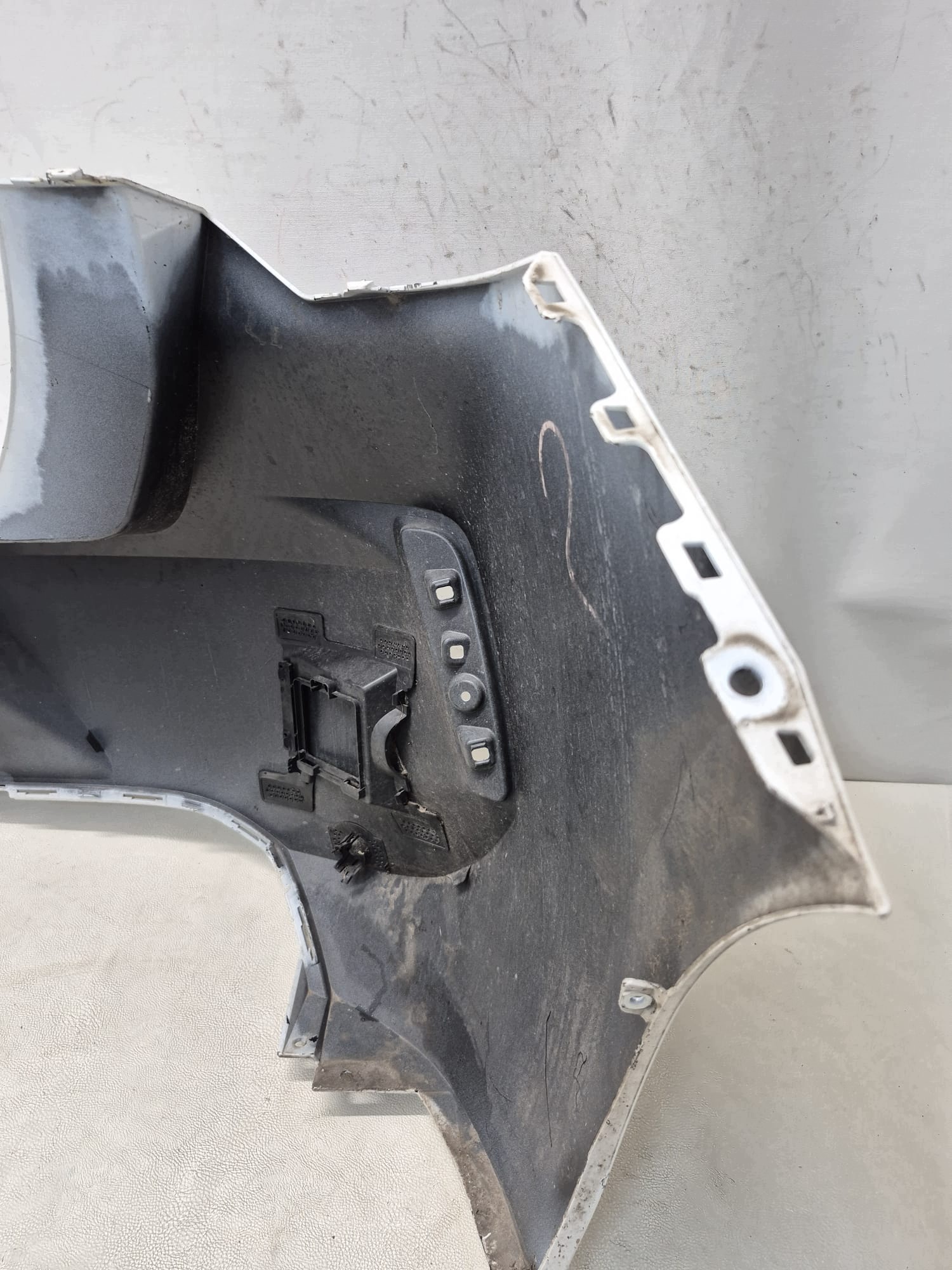 OPEL ASTRA VI 6 L HB 22- bumper rear part rear PDC