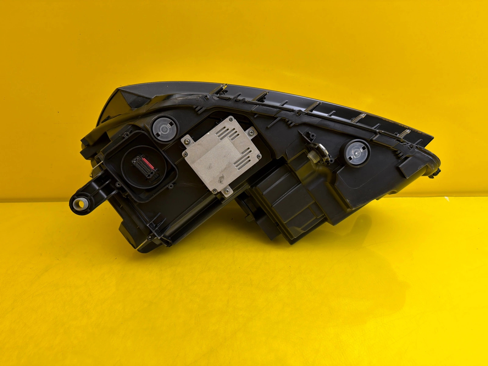 light right VW Passat B7 Xenon Led 3AB941752