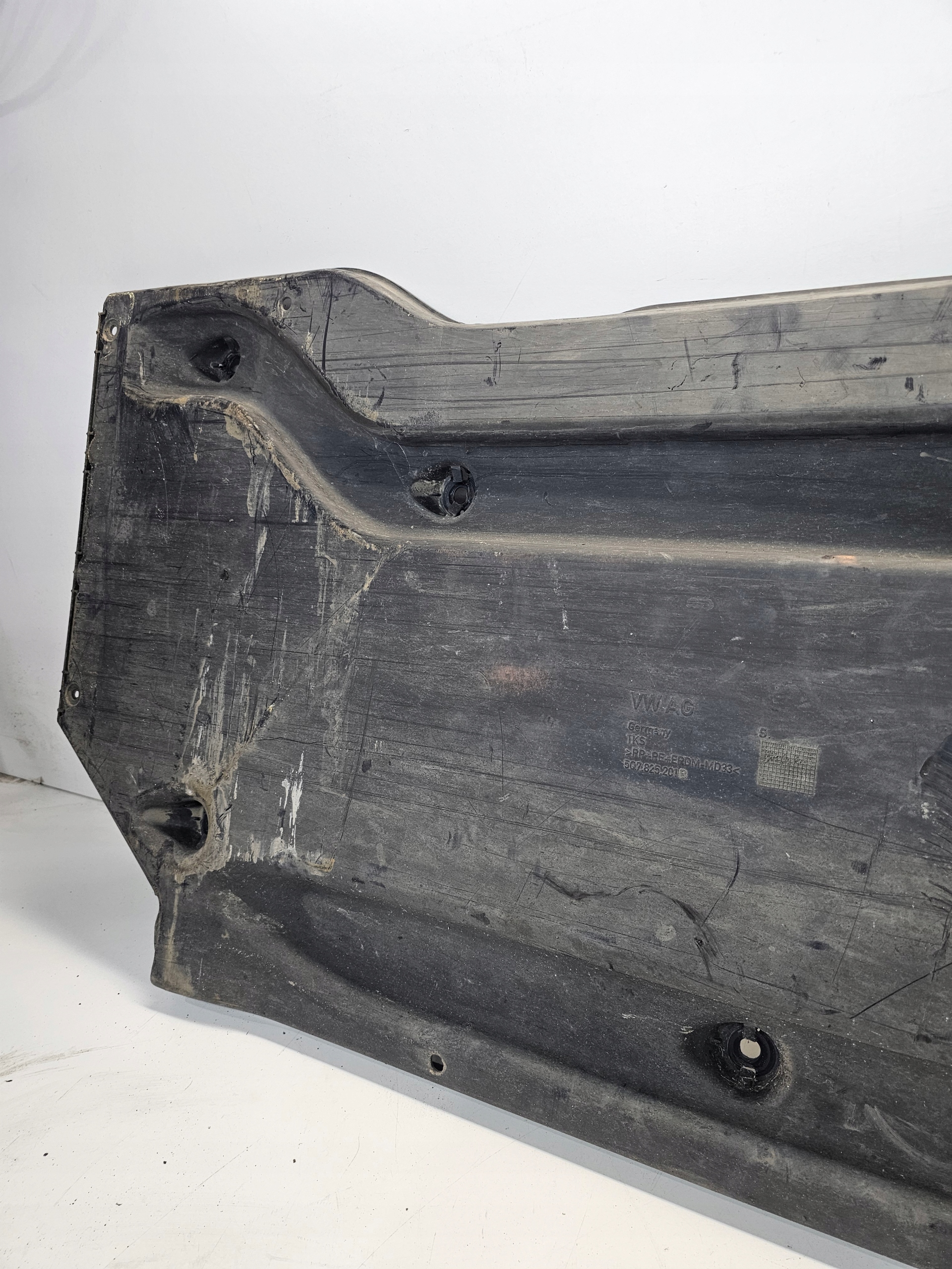 Blende Abdeckung abdeckung Unterfahrschutz links AUDI A3 8V CABRIO 5Q7825201B