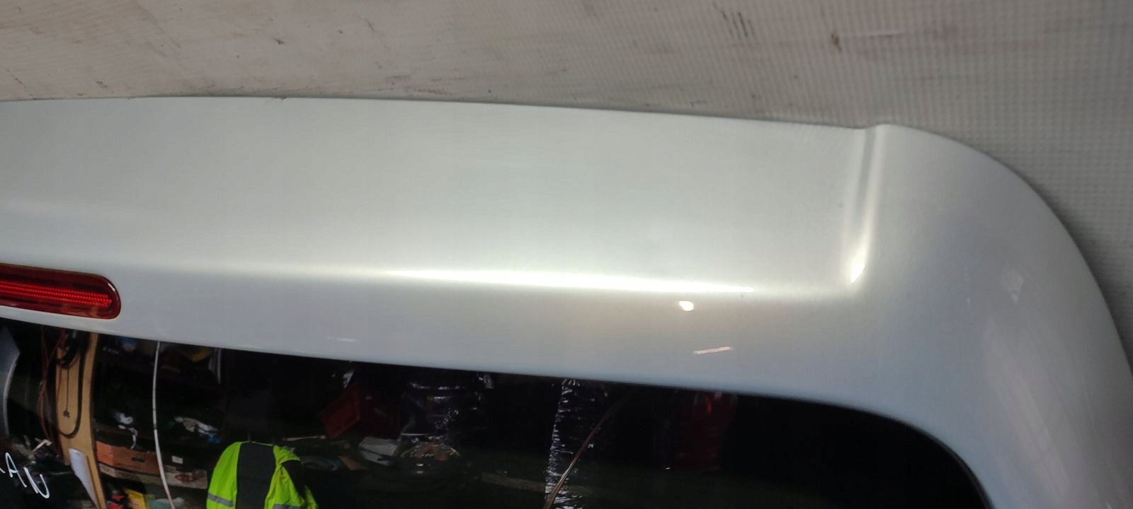 trunk door boot VW Touran and LIFT LR7L