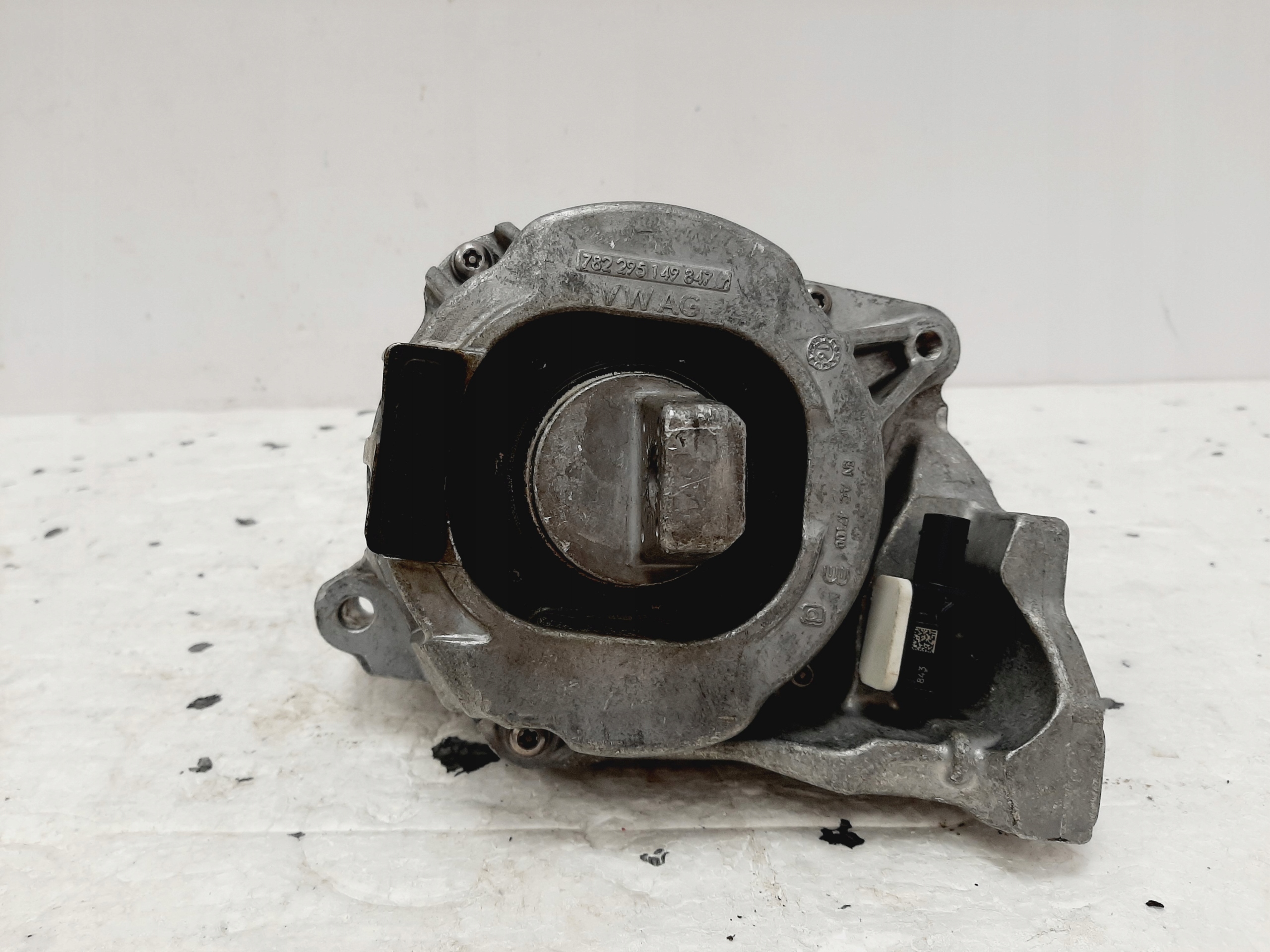 Poduszka Silnika PRAWA Audi Q7 - galeria