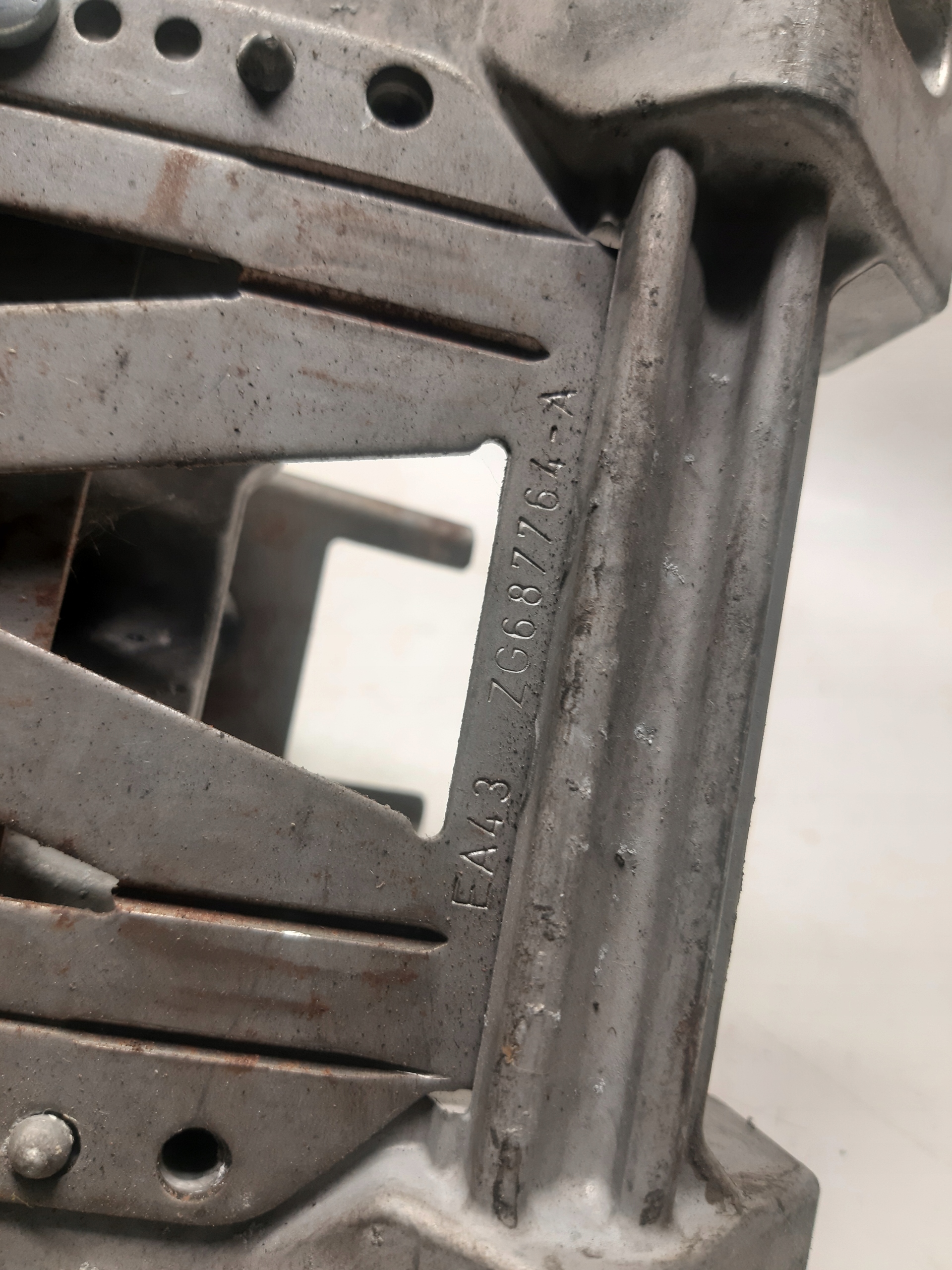 Piantone sterzo usato FORD GRAND C-MAX