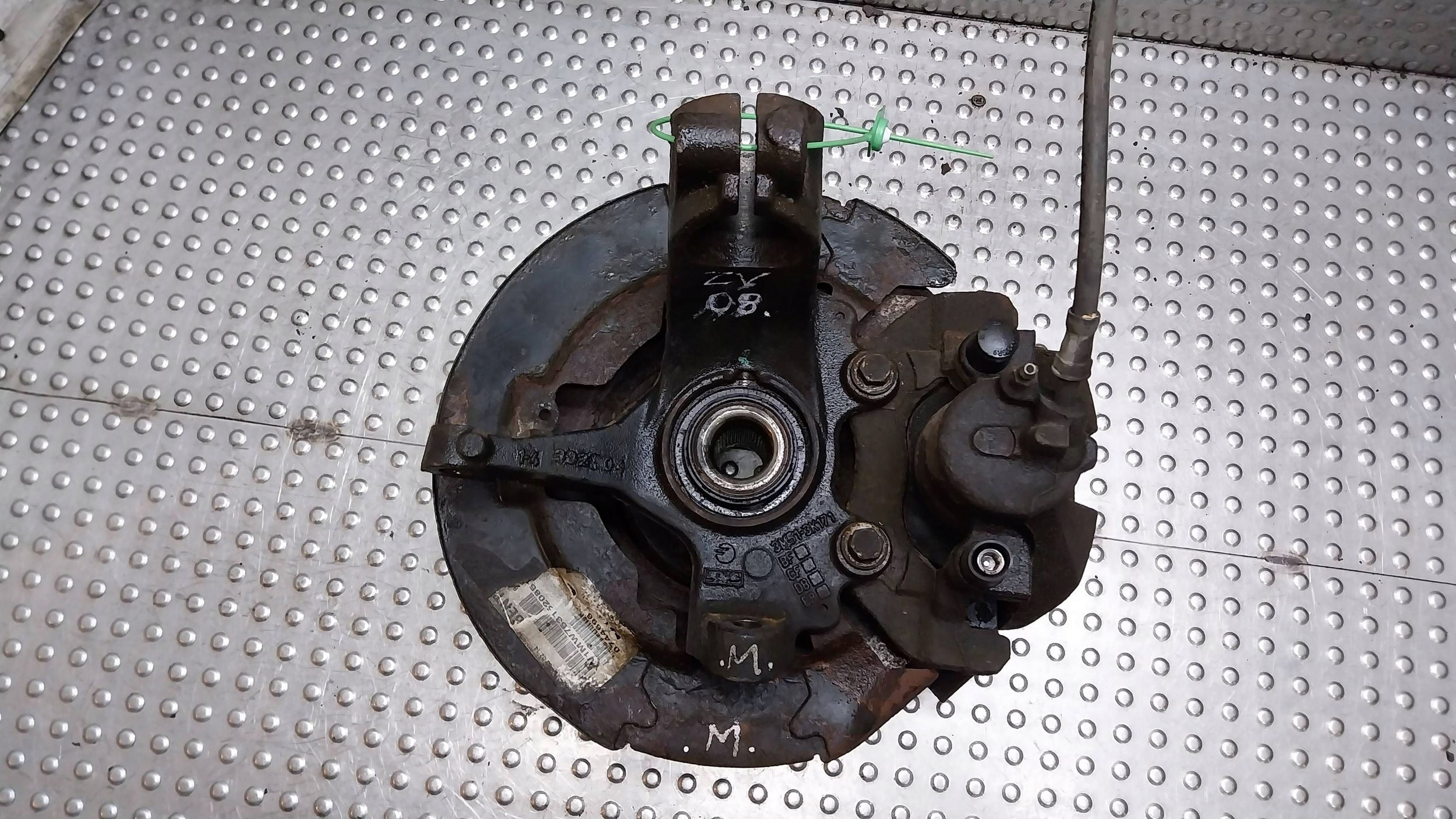 swing left front 3M51-3K171-BF FORD FOCUS MK2 C MAX MK1 VOLVO V50 S40