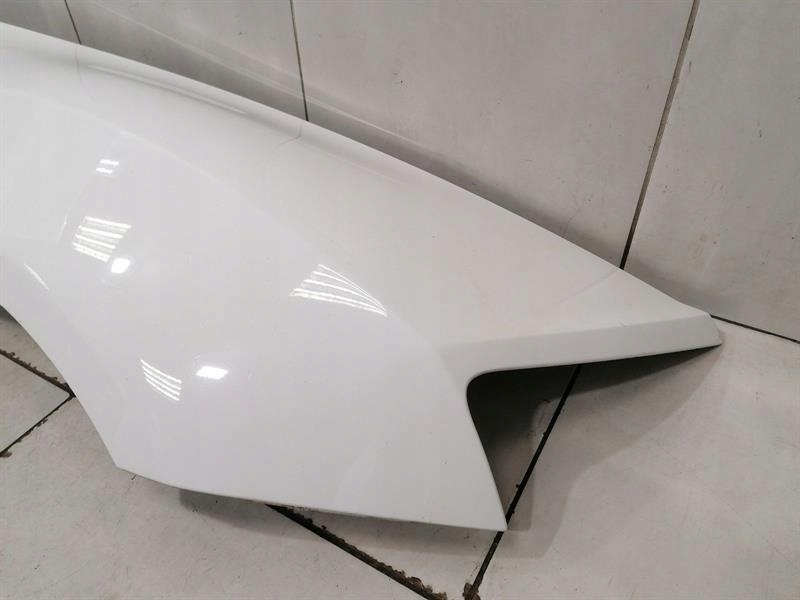 Audi R8 TYPE 42 V10 5.2 SPYDER панель 427809606