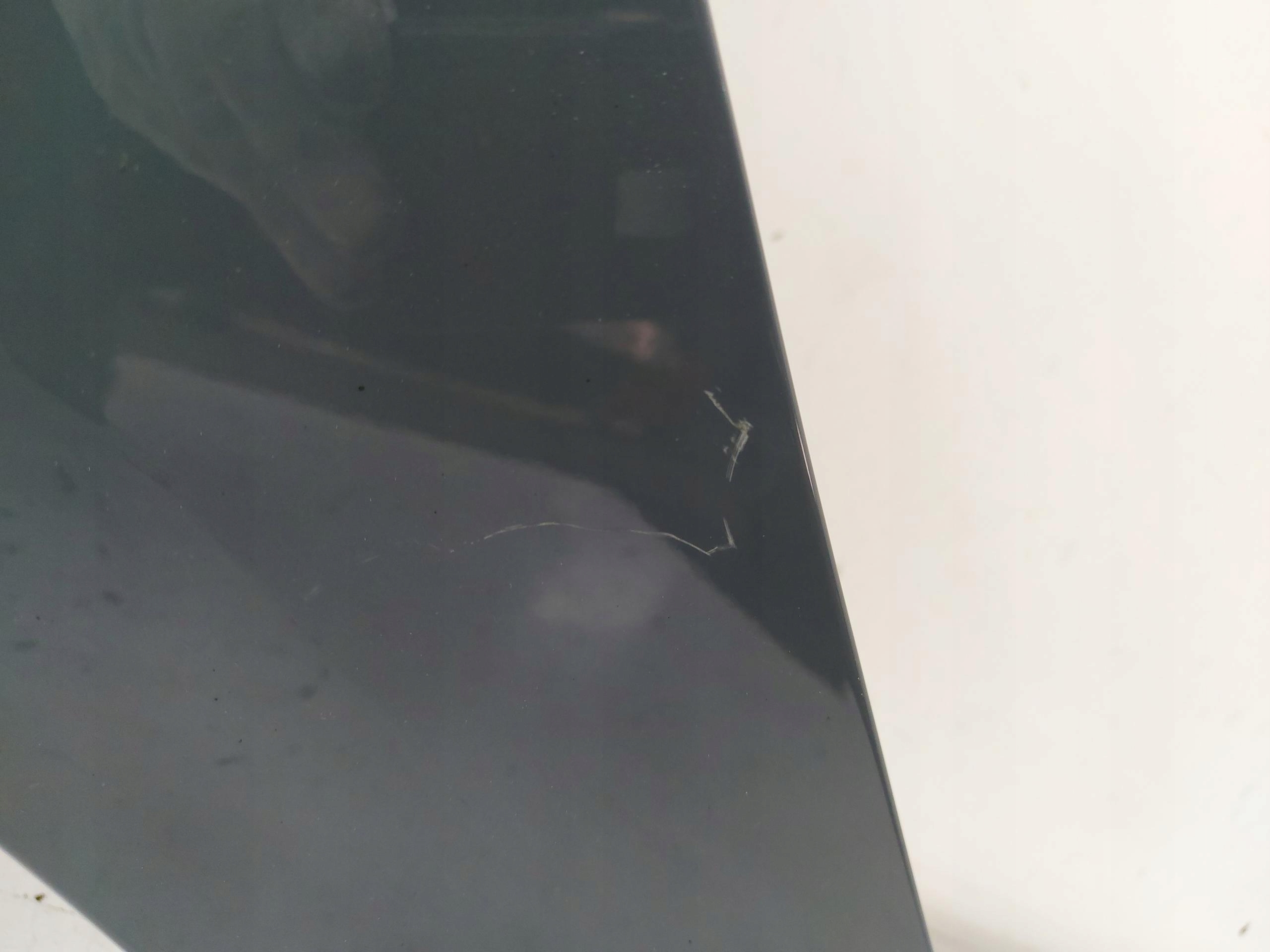 BMW U06 220d blatník levý předek šedý C3N