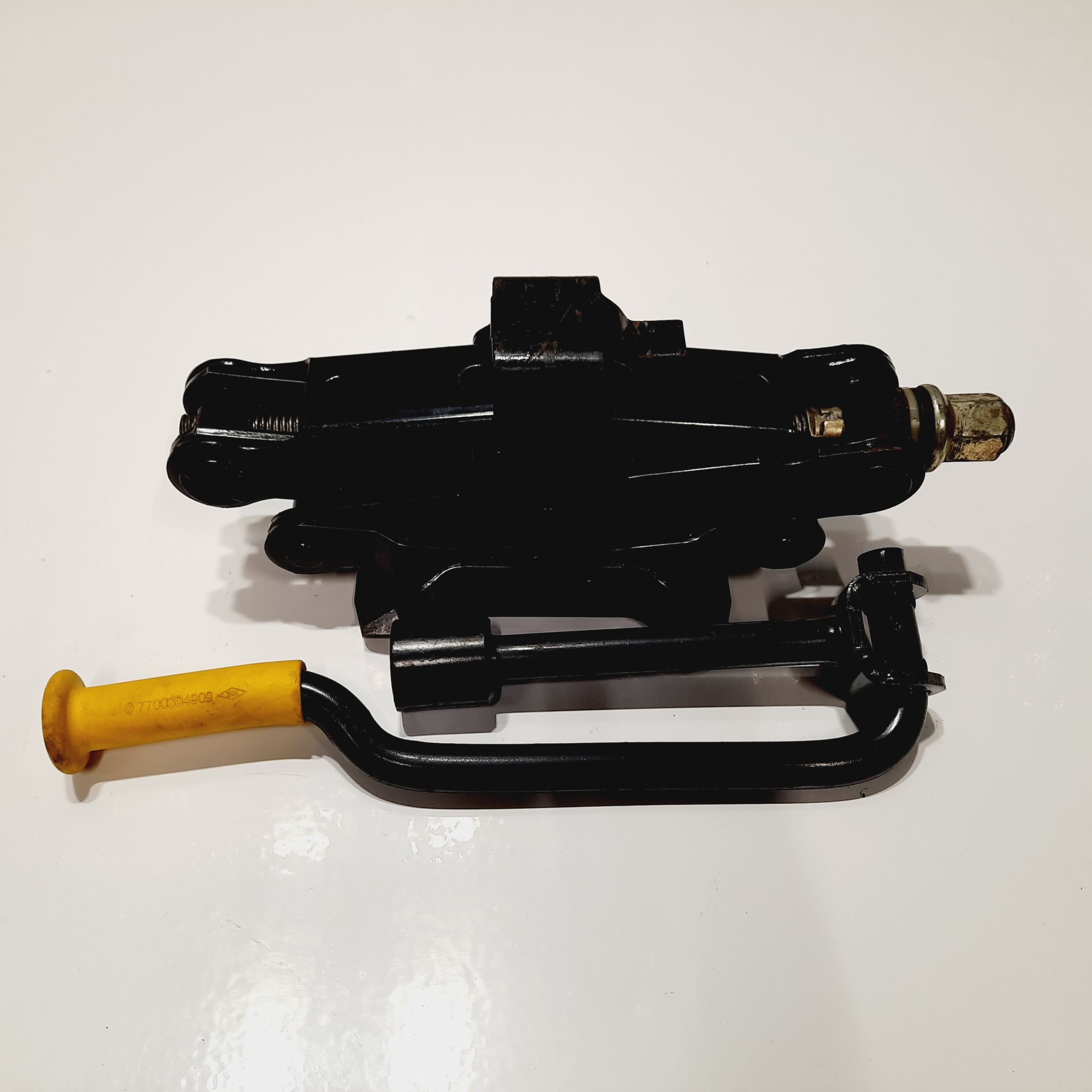 RENAULT MEGANE I LEWAREK PODNOŚNIK SAMOCHODOWY