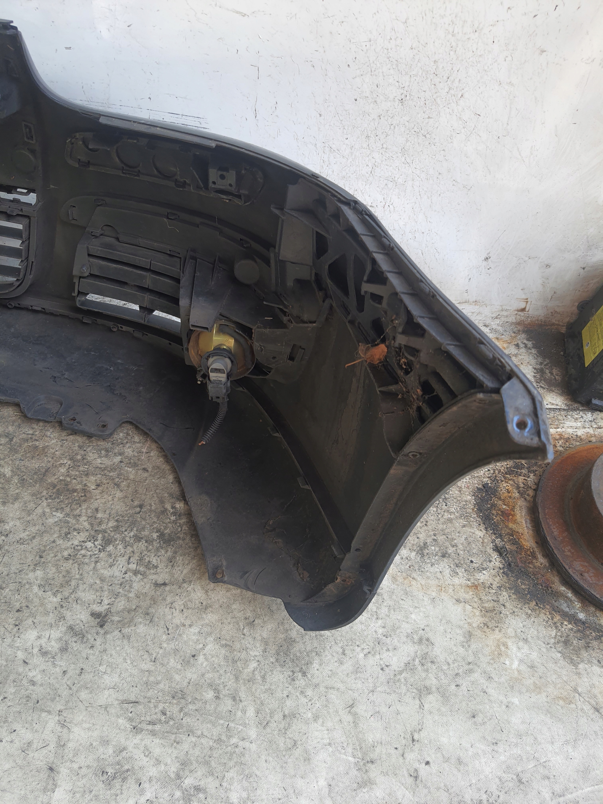 VOLKSWAGEN JETTA GOLF V KOMBI 05-10 bumper