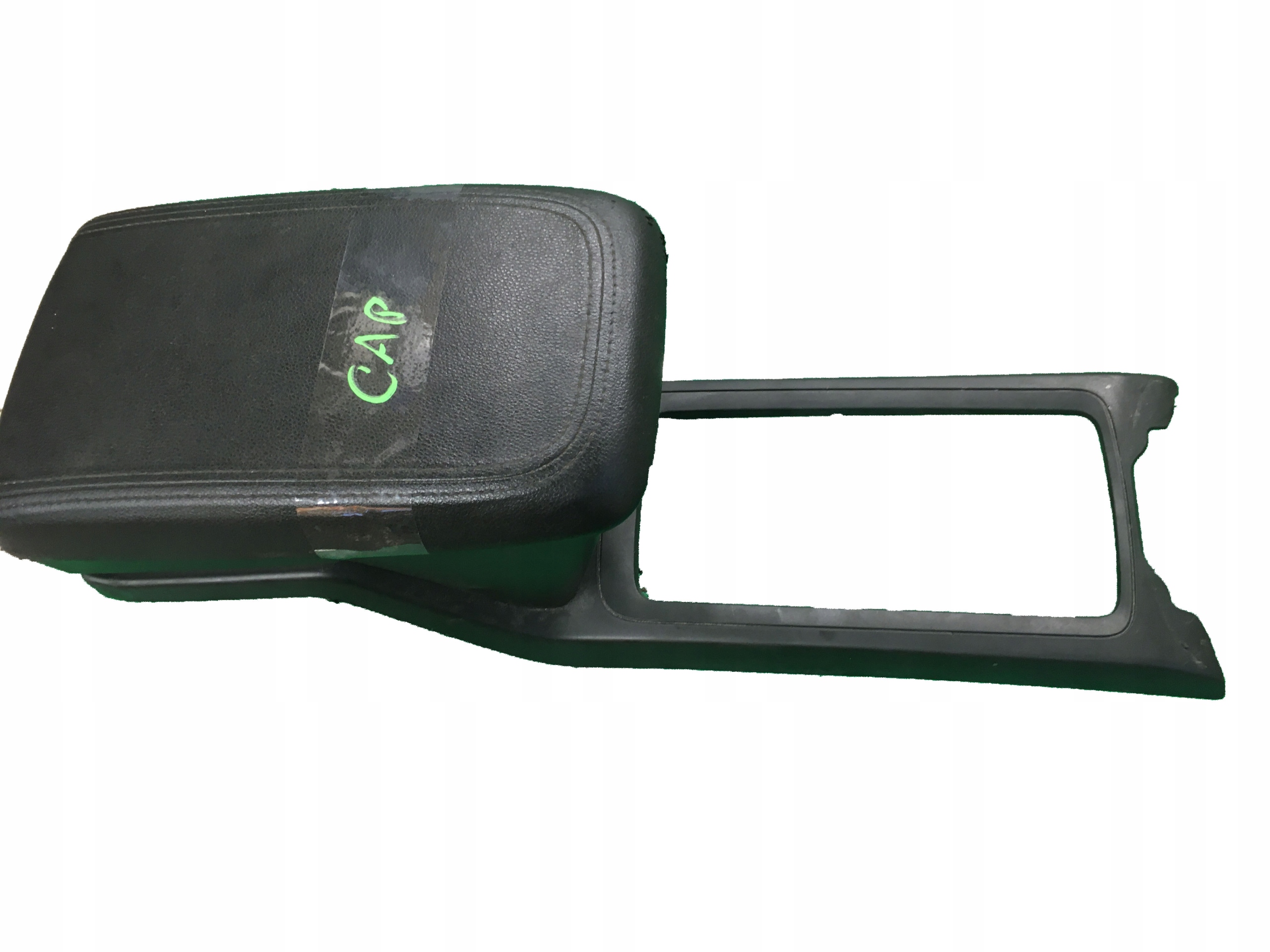 подлокотник Chevrolet CAPTIVA
