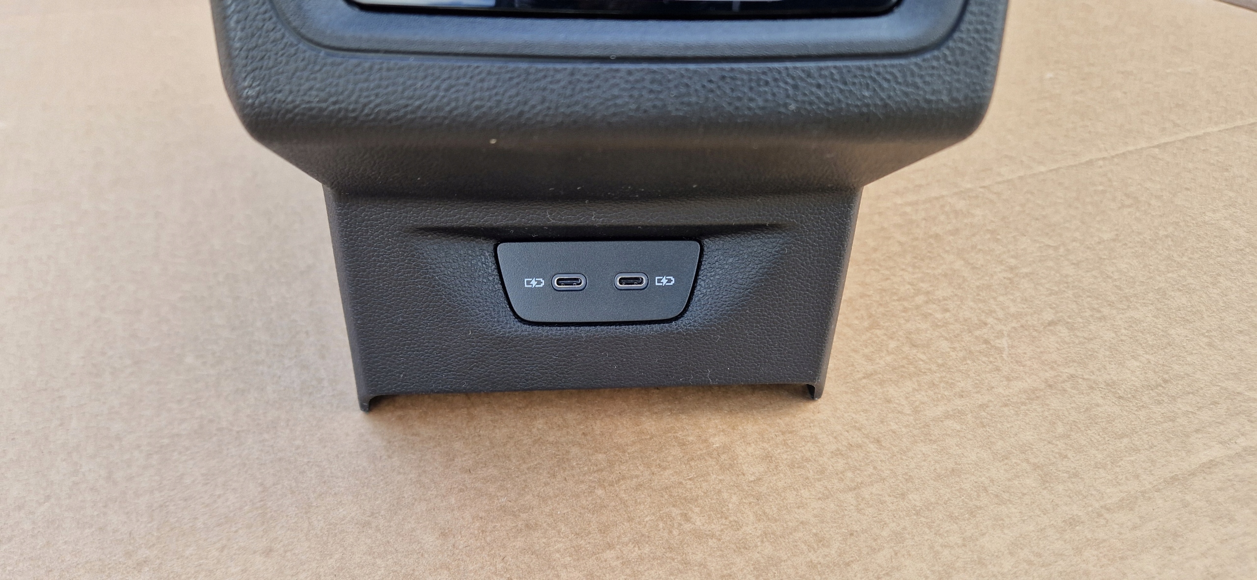 armrest TUNEL VW GOLF 8 VIII leather complete new