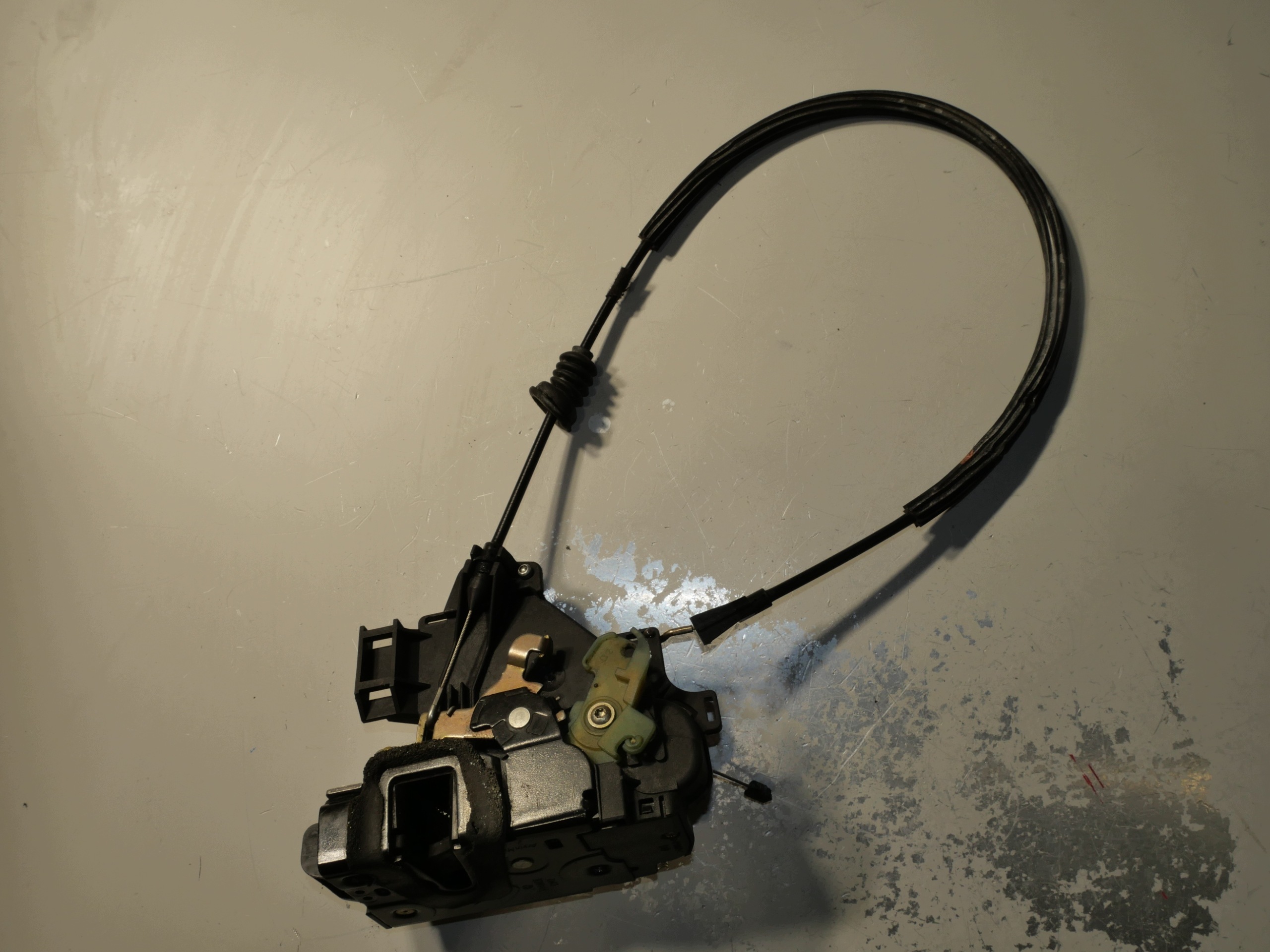 lock door right front VW POLO 9N 3B1837016BK