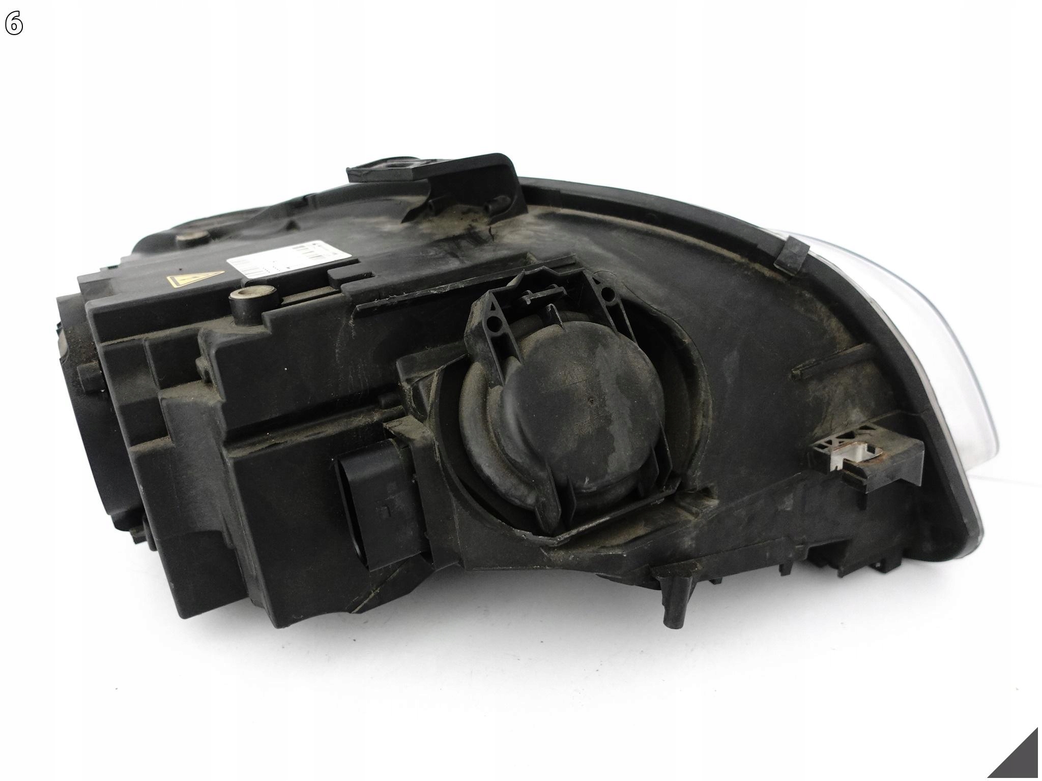 AUDI A4 S4 RS4 8E0 B7 04-08 light XENON left front EUROPA 8E0941003AM