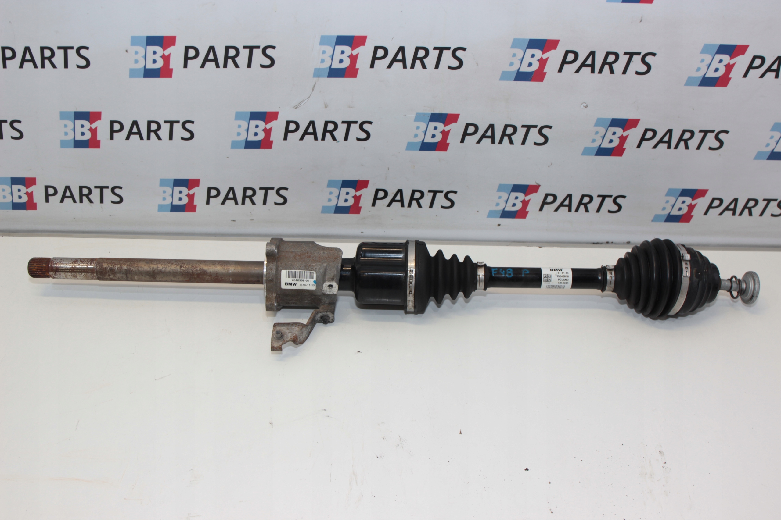 BMW F39 F45 F46 F48 X1 правий піввісь 8611938 7646908