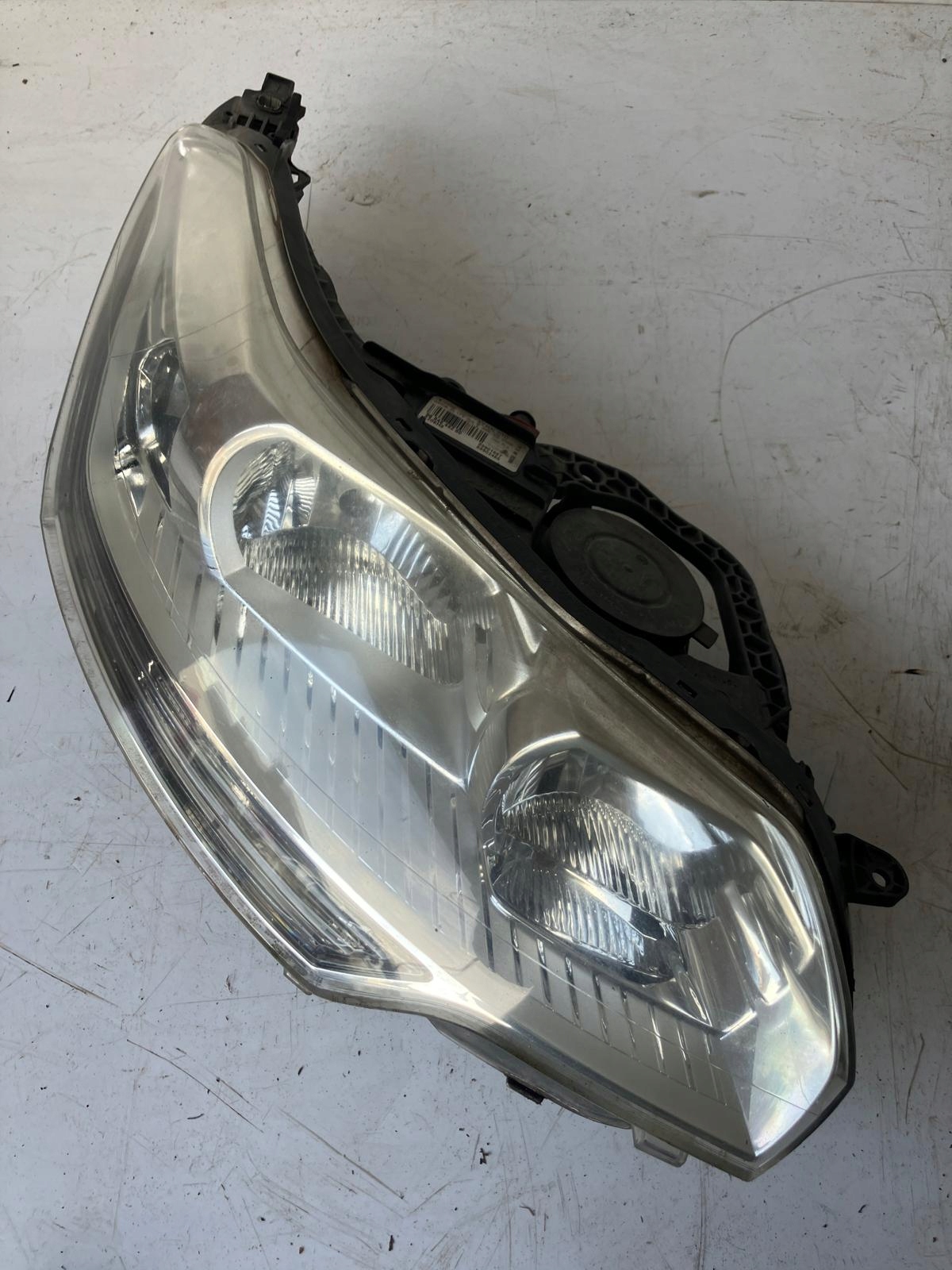light right front CITROEN C5 III X7 EU 9684845280
