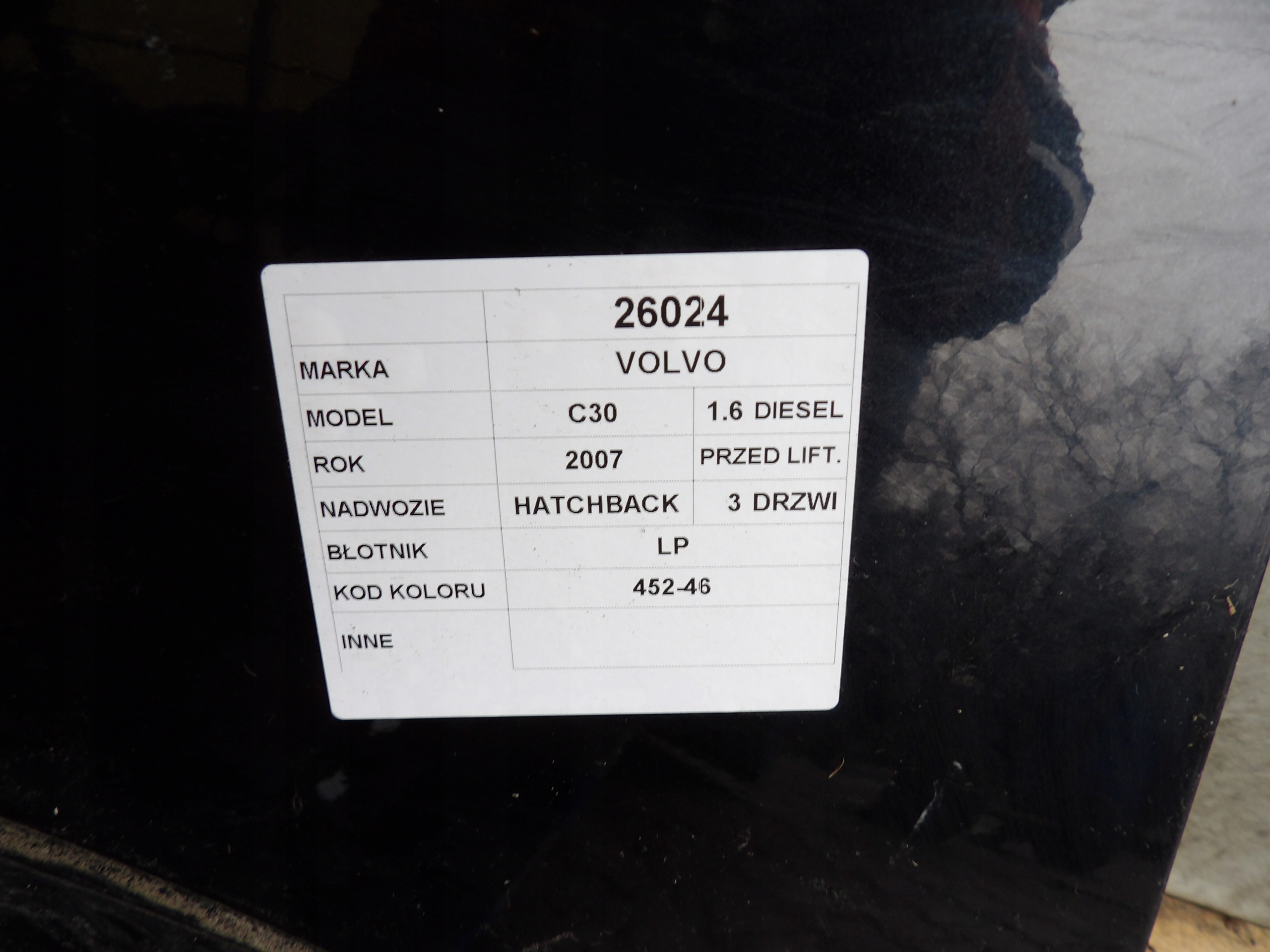 Volvo C30 fender left lak. 452-46