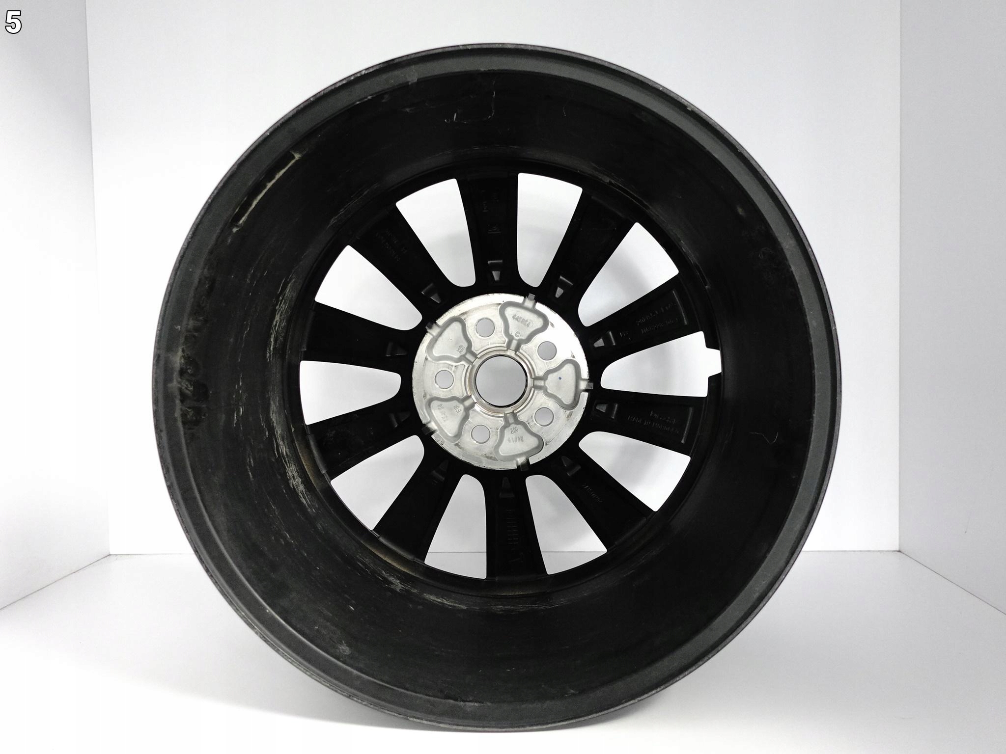 TESLA MODEL Y PERFORMANCE 20- disk 9,5JX20 ET45 5X114,3