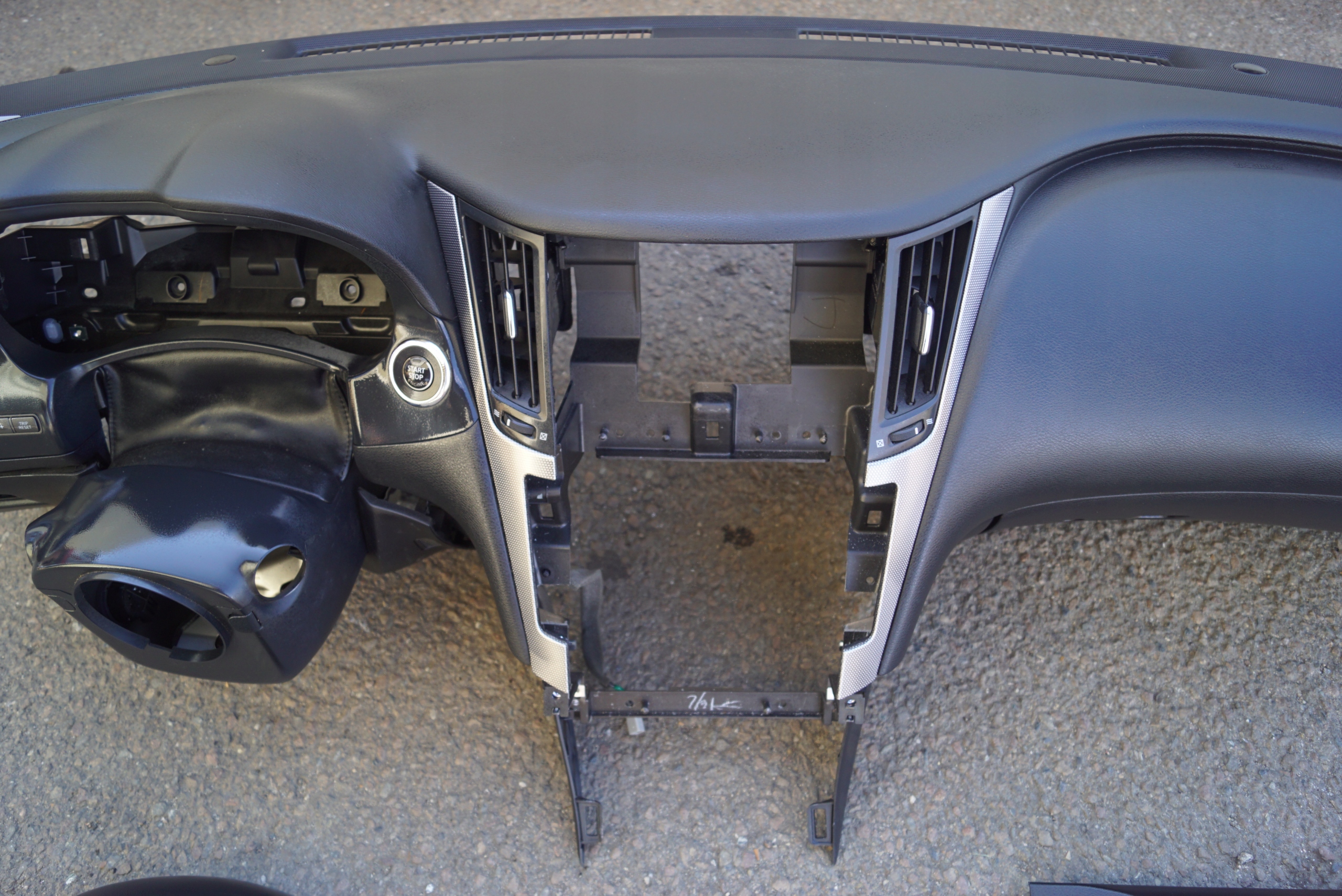 торпеда консоль INFINITI Q50