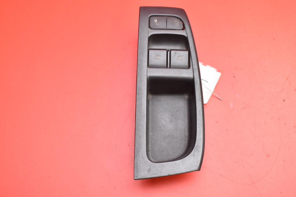 control panel of the window EU 5Z0867171 VW FOX 3D 03-11