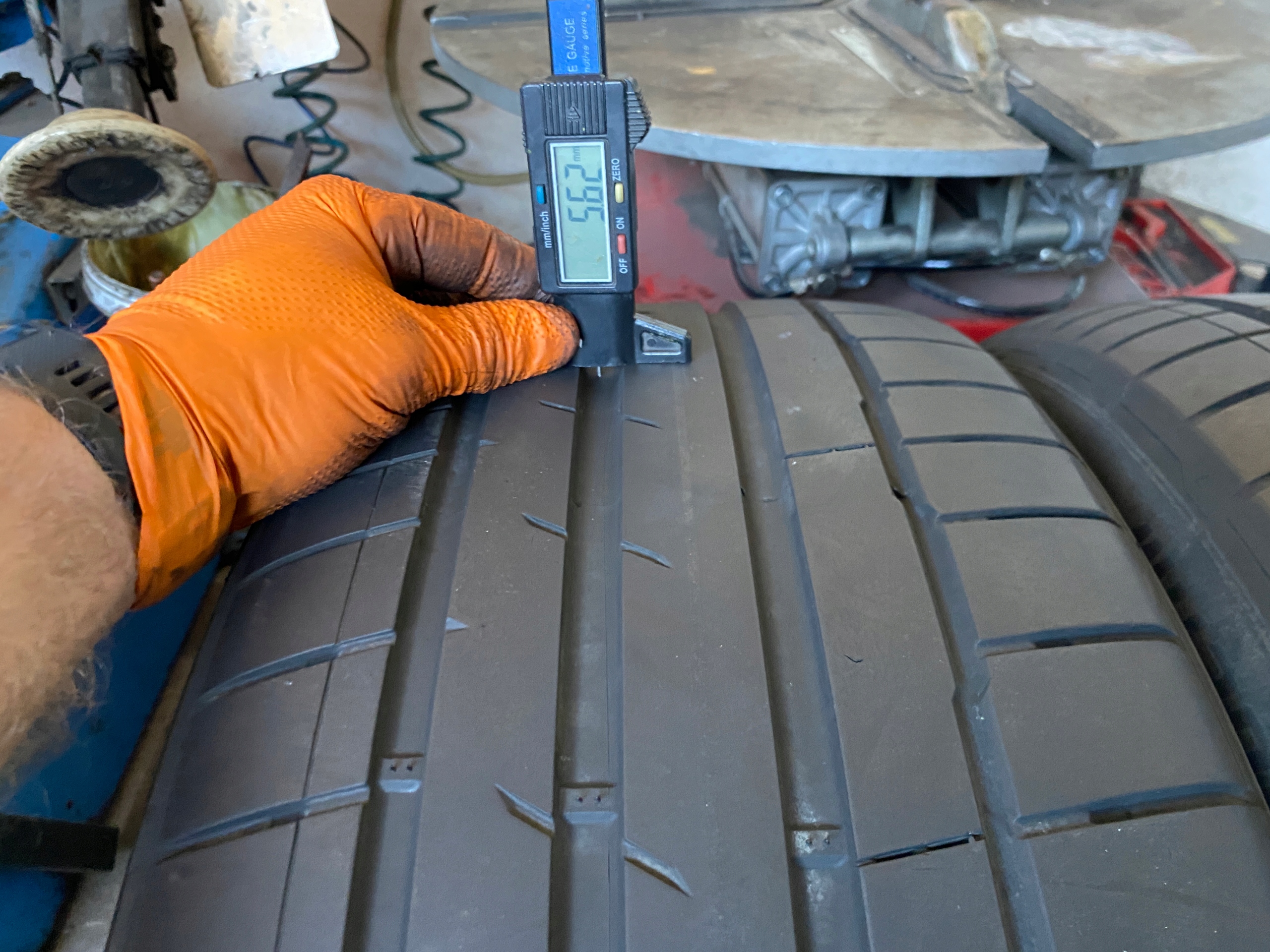 2 tyres summer 255/45R20 Hankook Ventus S1 Evo3