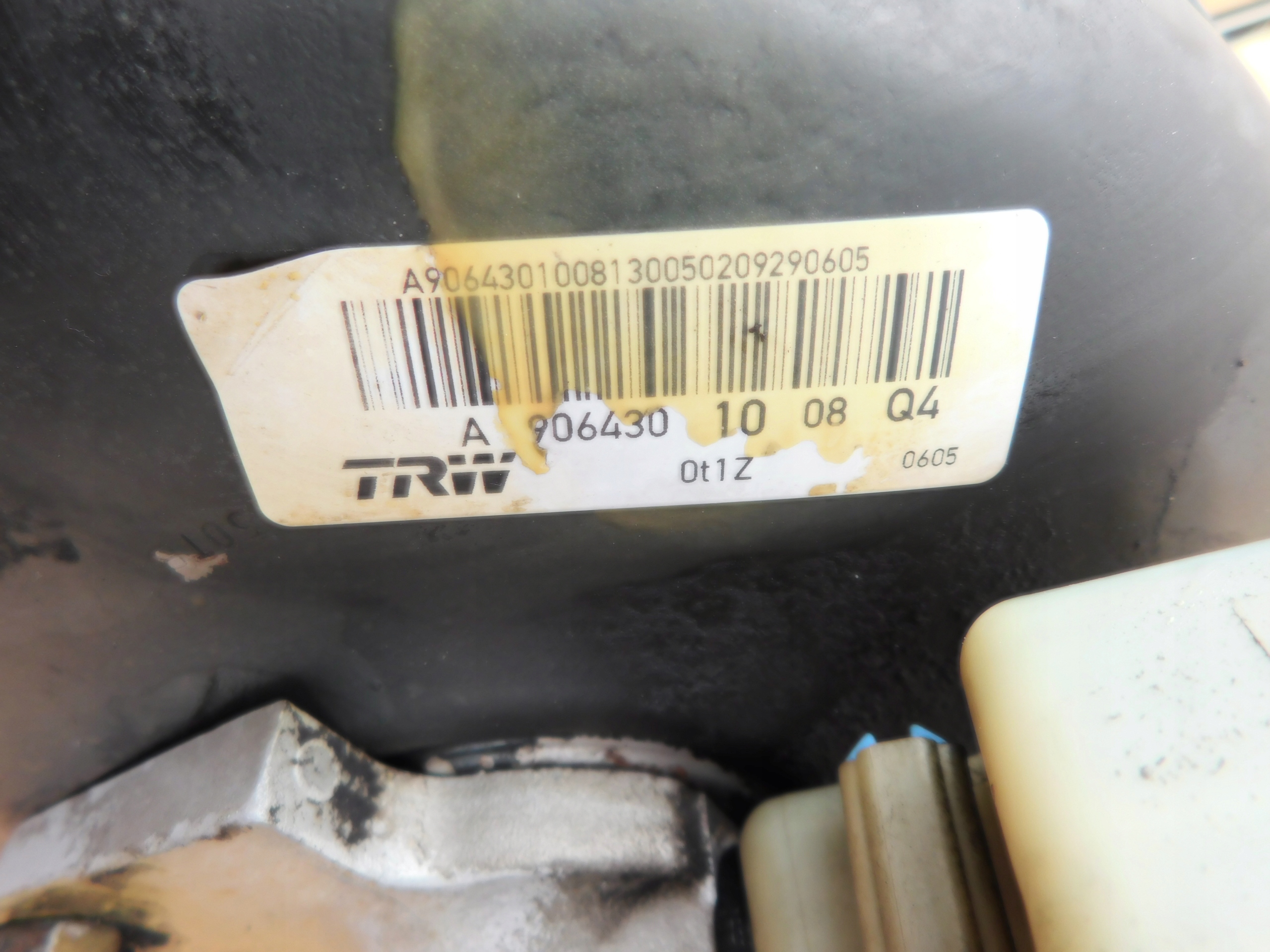 A9064301008 Q4 servo Servofreno Sprinter 906 Crafter TRW Originale