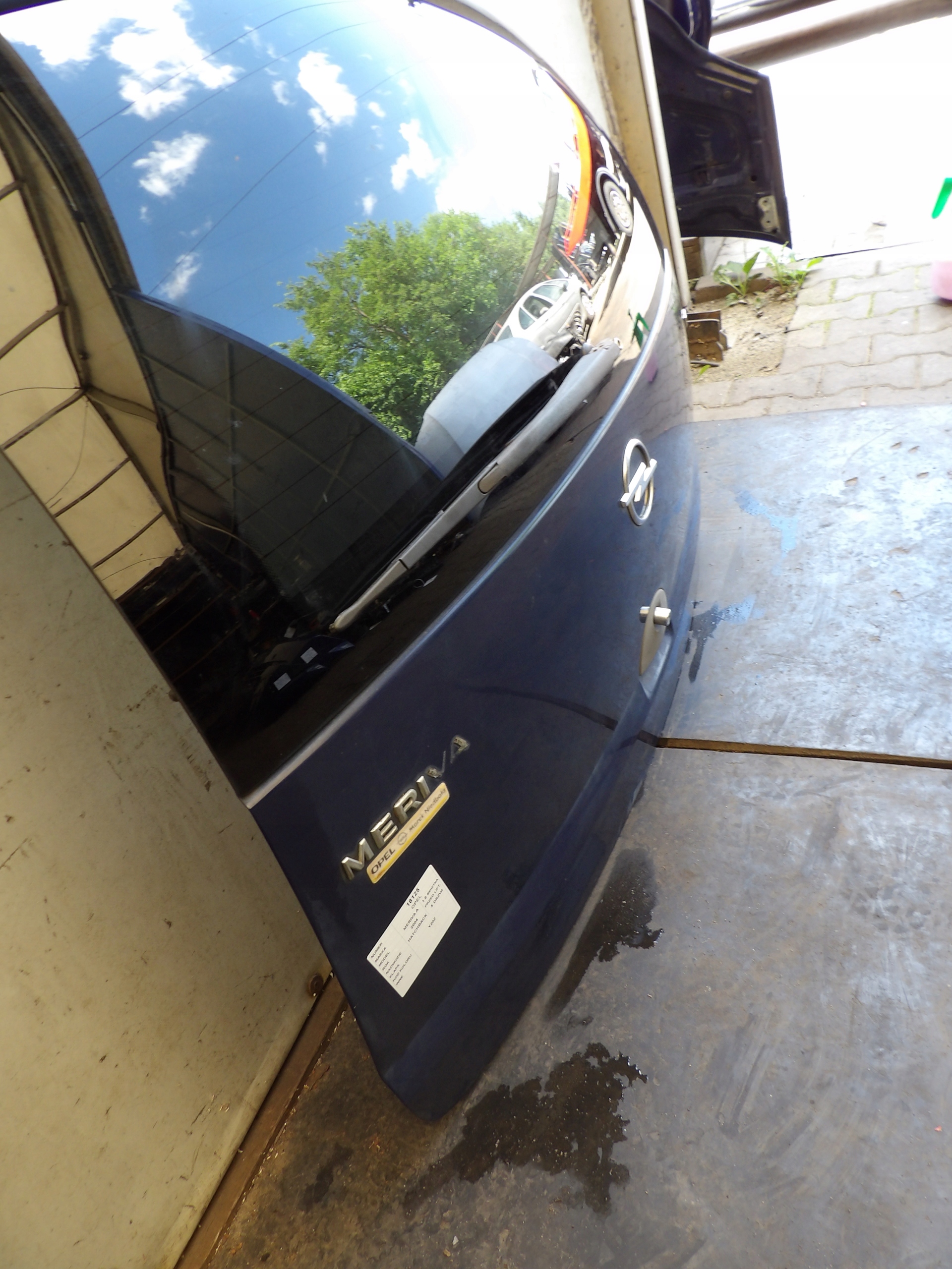 Opel Meriva A boot doors HB 5D lak. Y20Z
