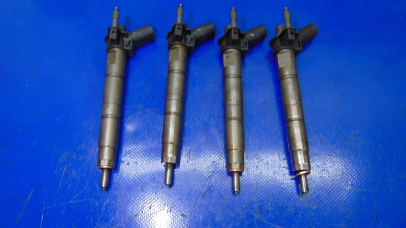Einspritzdüse Pumpe-Düse-Einheit 2.0D BMW X3 E87 E90 E91 E92 E60