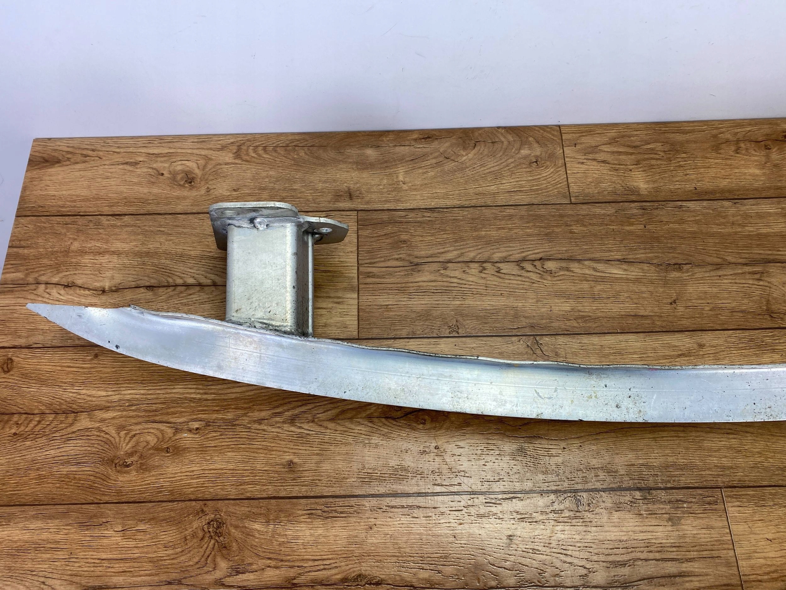 Traversa Paraurti posteriore (RINFORZO PARAURTI) Chevrolet Camaro 2016+