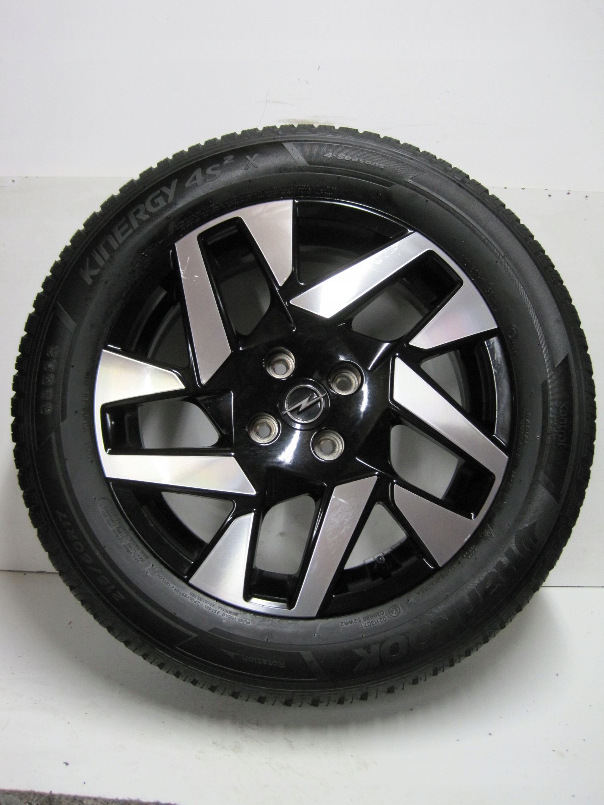 wheels discs tyres OPEL MOKKA B R17 M+S 5mm 6 MM